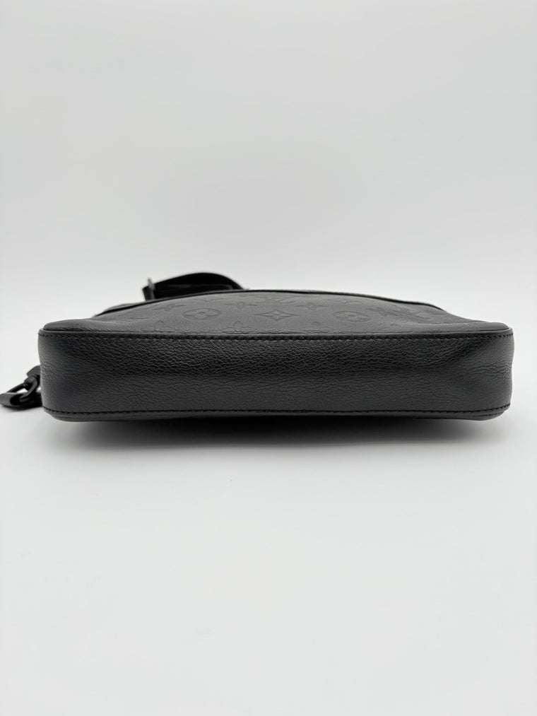 Messenger Bag Monogram Shadow Black — photo 3