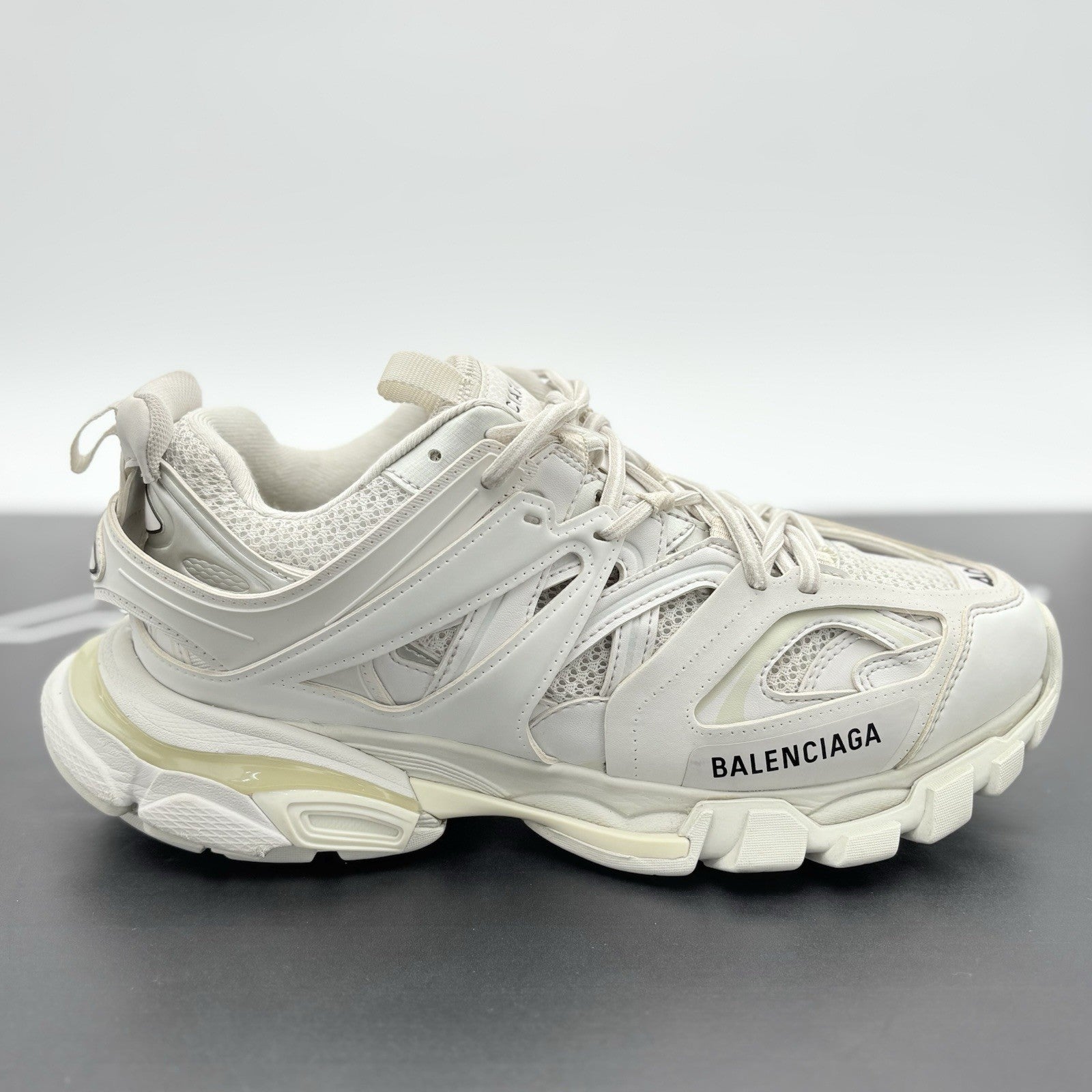 Size 40 - Balenciaga Track ' White ' | GREAT CONDITION!