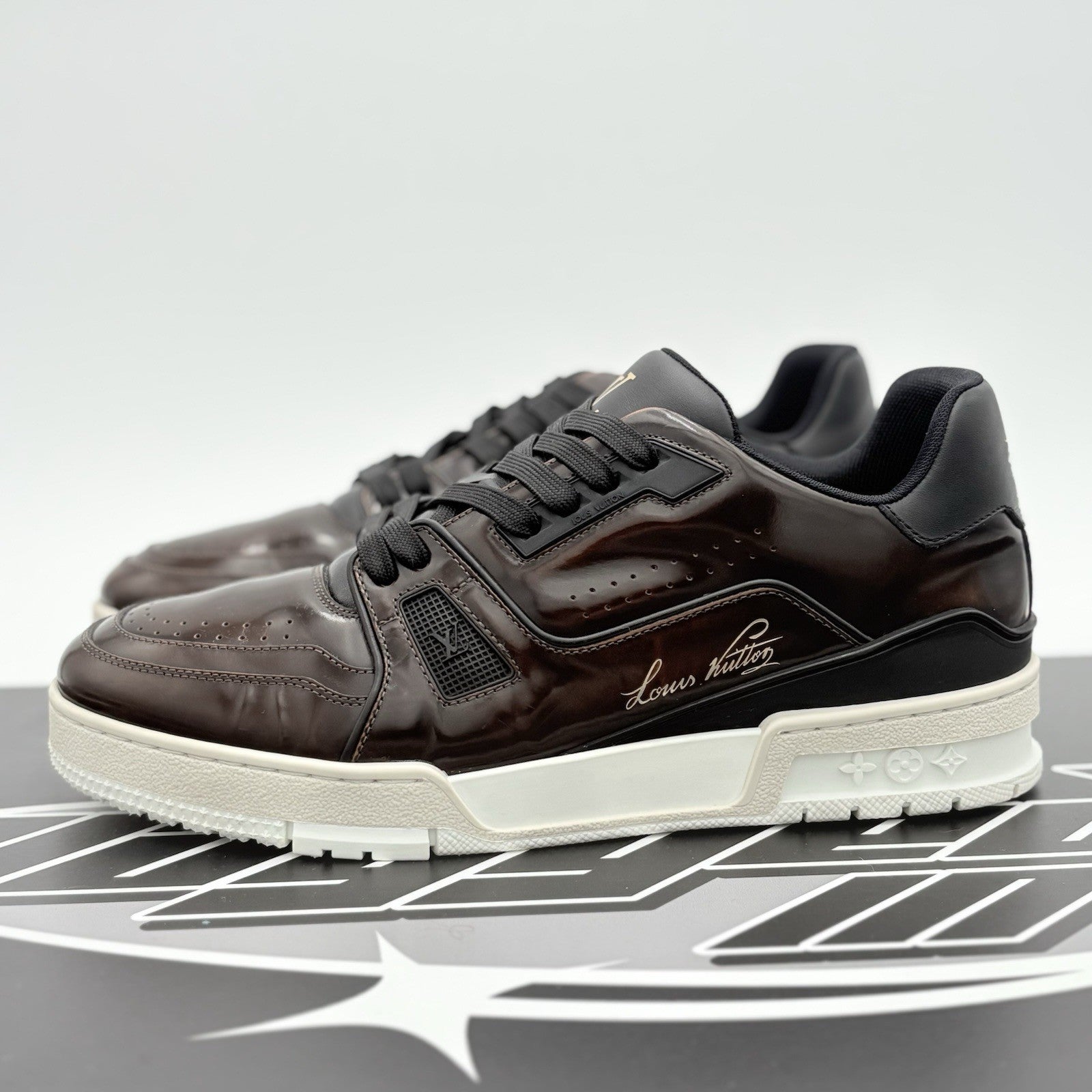 Size 7.5 LV (8.5-9 US) Louis Vuitton Trainer ' Brown Patent ' | SUPER CLEAN!