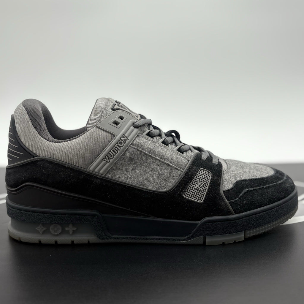 Size 9.5 LV (10.5-11 US) Louis Vuitton Trainer  ' Black Grey ' | SUPER CLEAN!