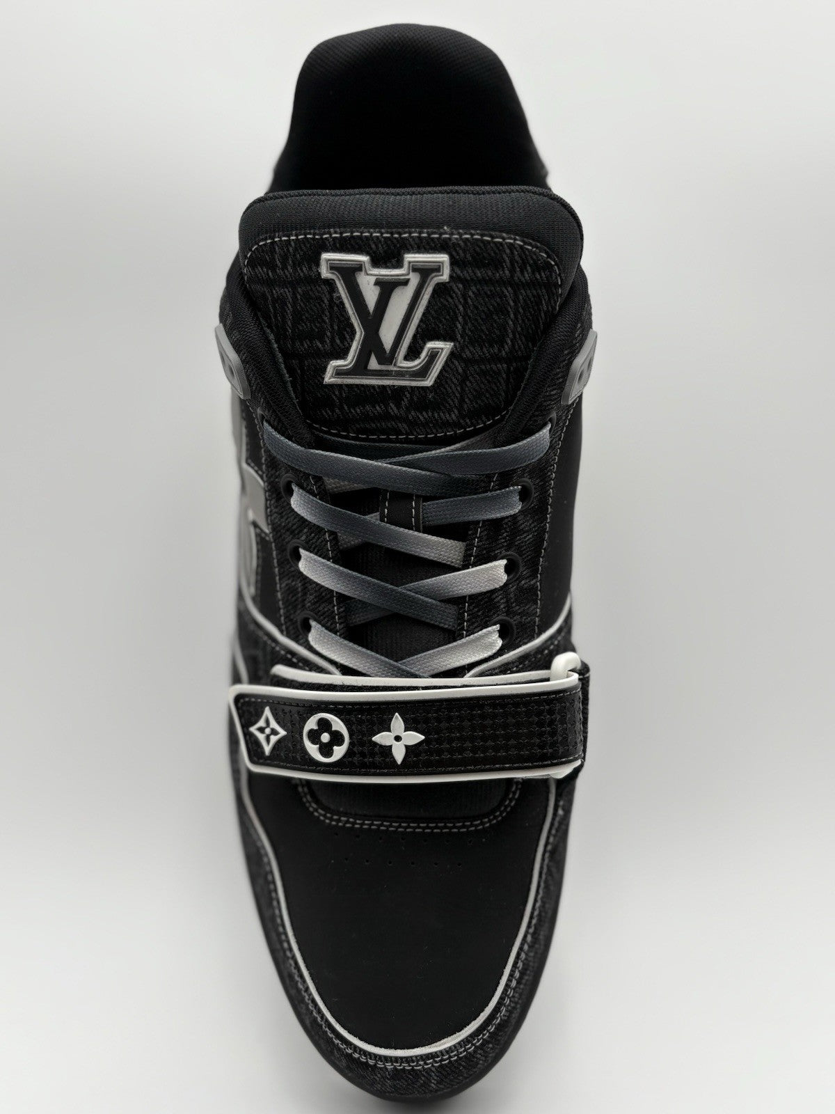 Size 11 LV (12-12.5 US) Louis Vuitton Croc Denim Strap Trainer ' Black ' WORN 1x