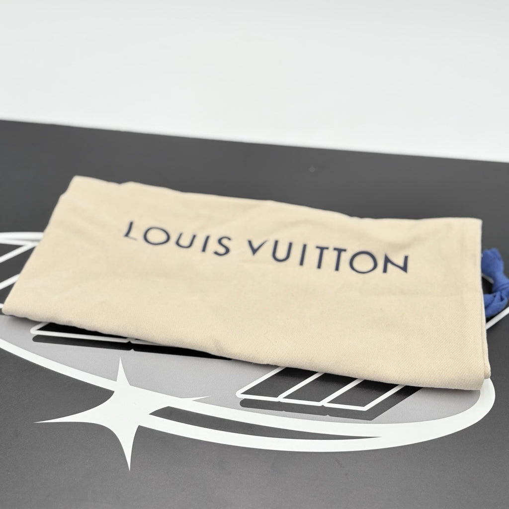 Size 10 LV (11-11.5 US) Louis Vuitton Trainer ' White Black Recycled ' | CLEAN!