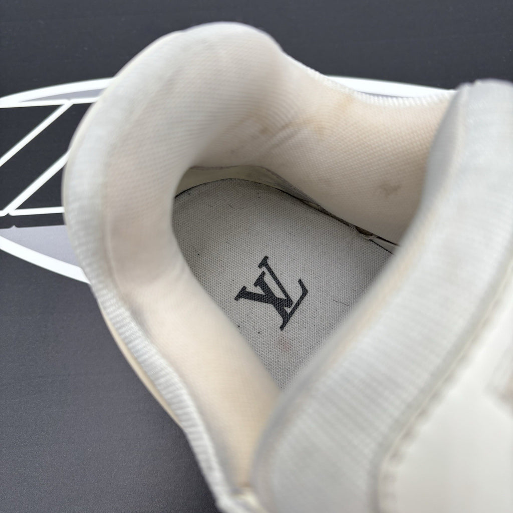 Size 8 LV (9-9.5 US) - Louis Vuitton Maxi Trainer ' White ' | GREAT CONDITION!