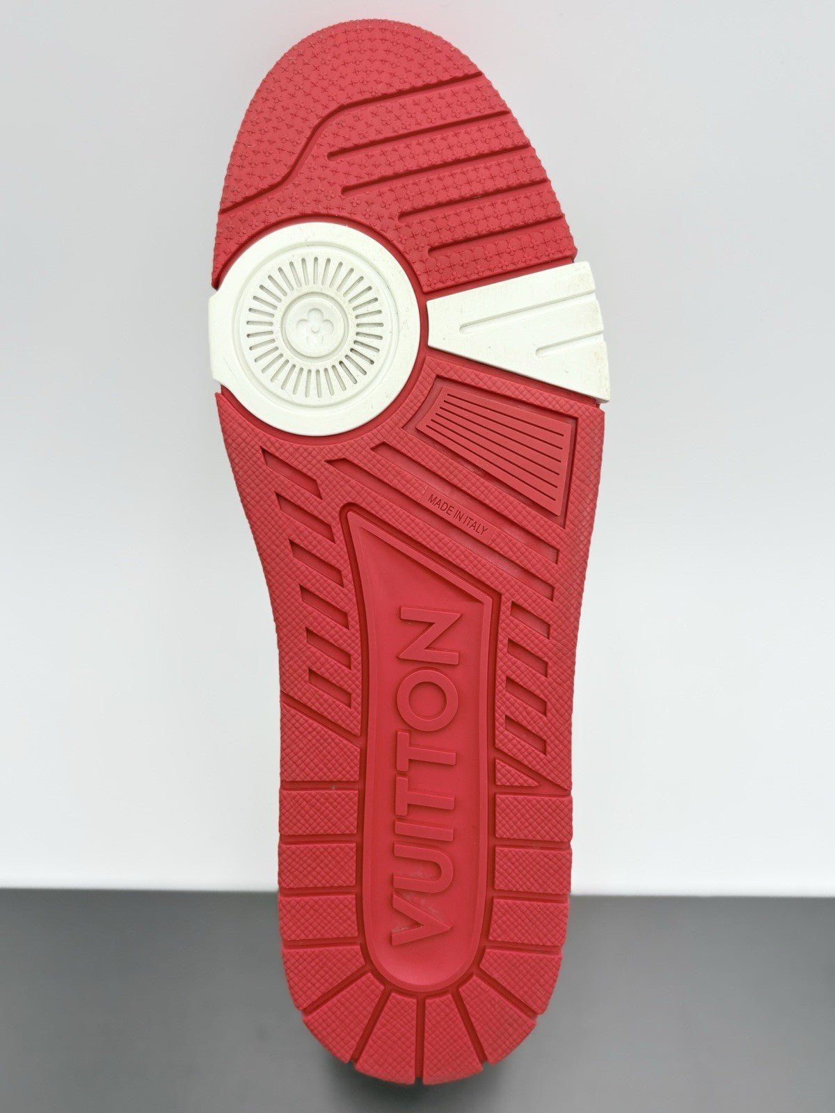 Size 10 LV (11-11.5 US ) Louis Vuitton Trainer ' White Red ' | SUPER CLEAN!