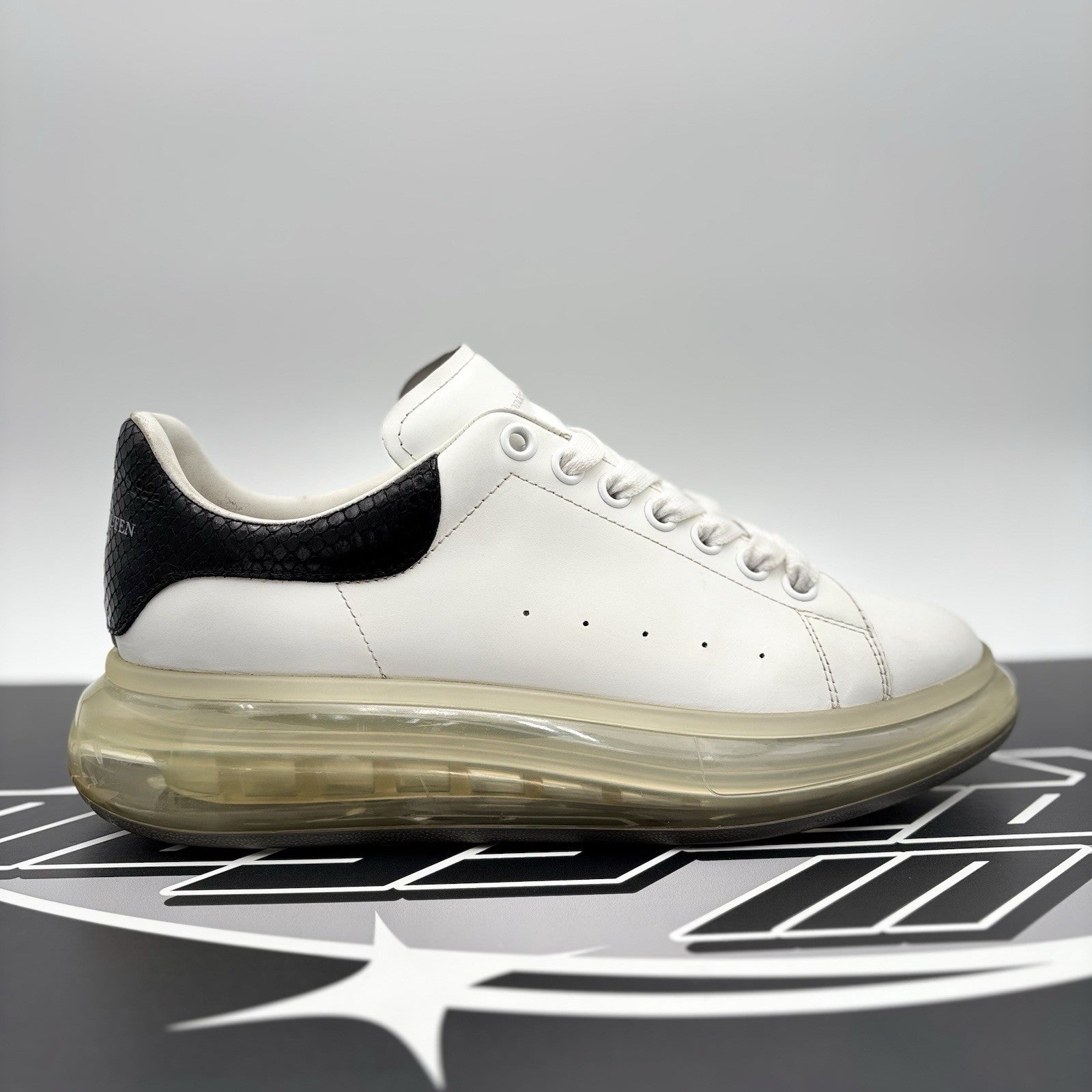 Size 42 (9 US) Alexander McQueen ' Transparent Sole, Snakeskin ' | GREAT!
