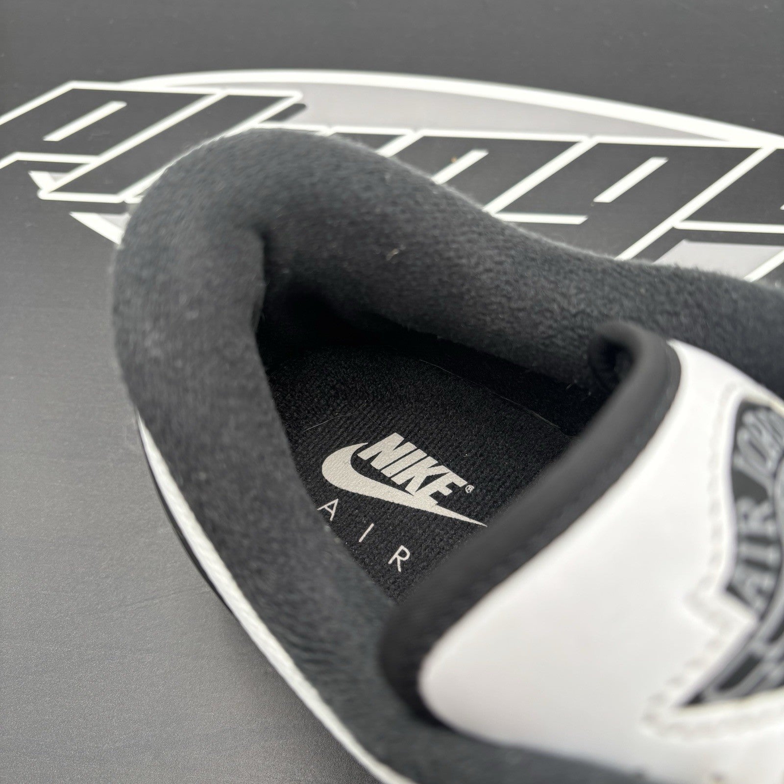 Size 11 - Air Jordan 2 Low ' White Black ' | GOOD CONDITION!