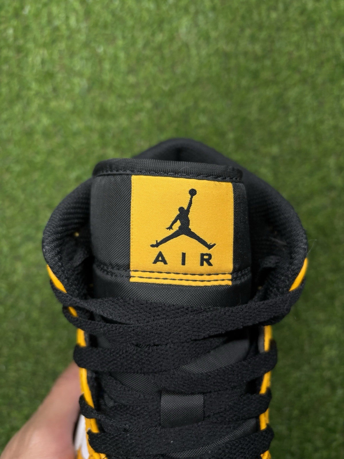 Size 8 - Jordan 1 Mid Taxi 2022 | SUPER CLEAN!