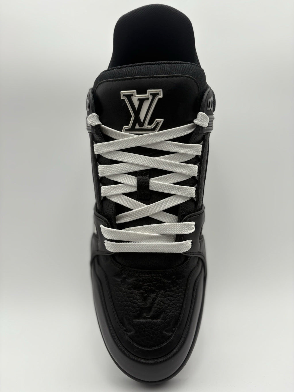 Size 11 LV (12-12.5 US) - Louis Vuitton Trainer ' Black ' | EXCELLENT!