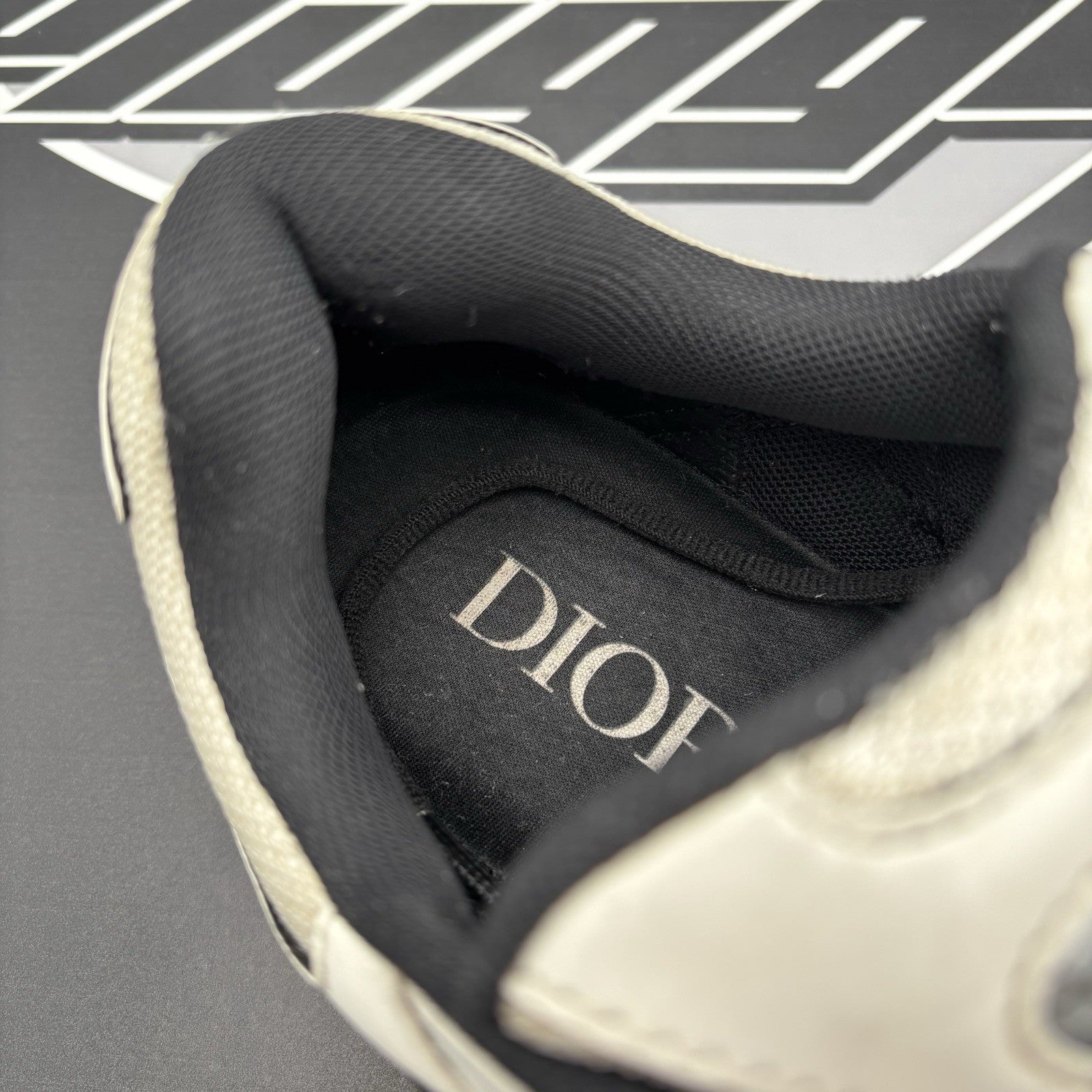 Size 44 (11 US) - Dior B30 ' White, Black ' | GOOD CONDITION!