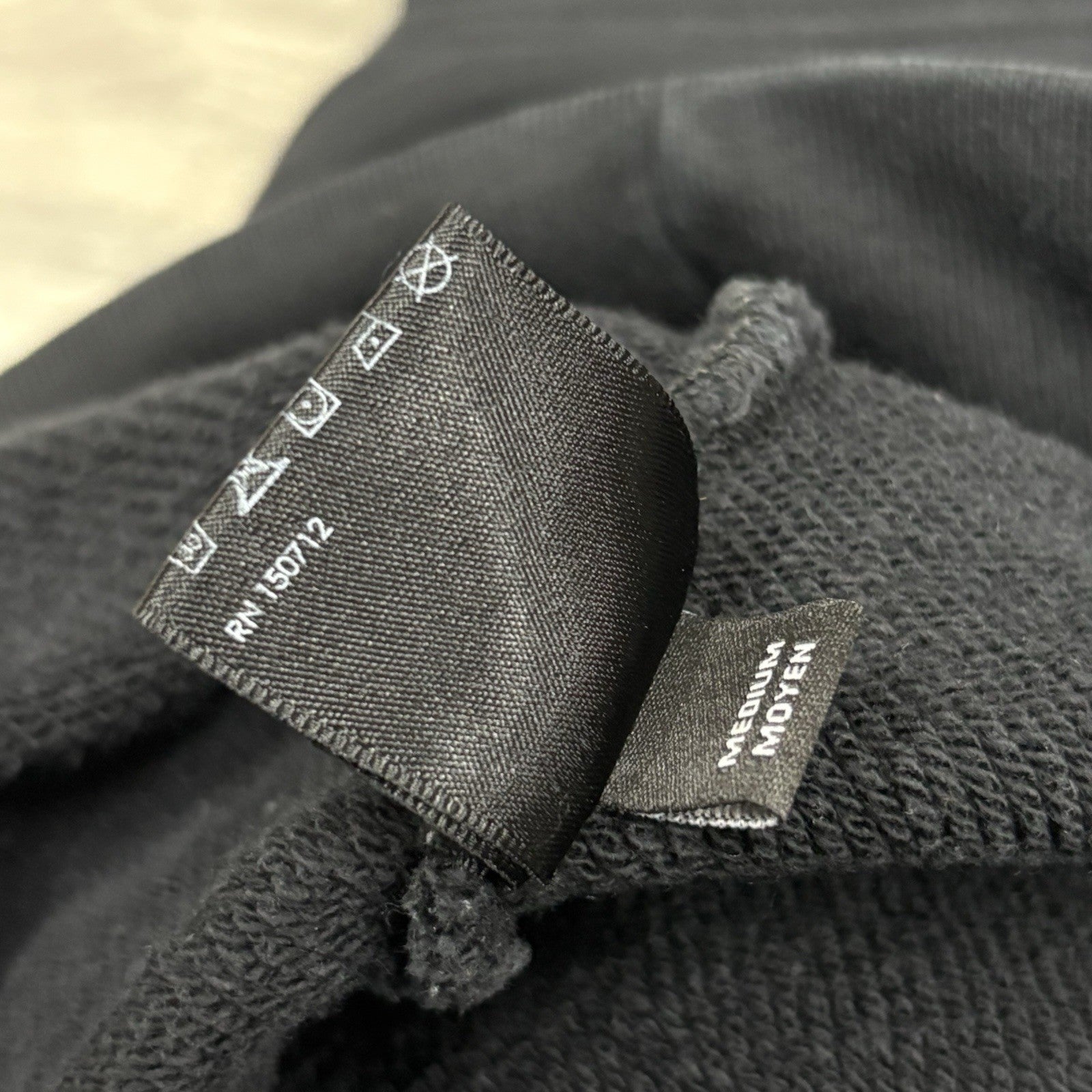 Size M - Amiri Core Logo Hoodie ' Black ' | GREAT CONDITION!