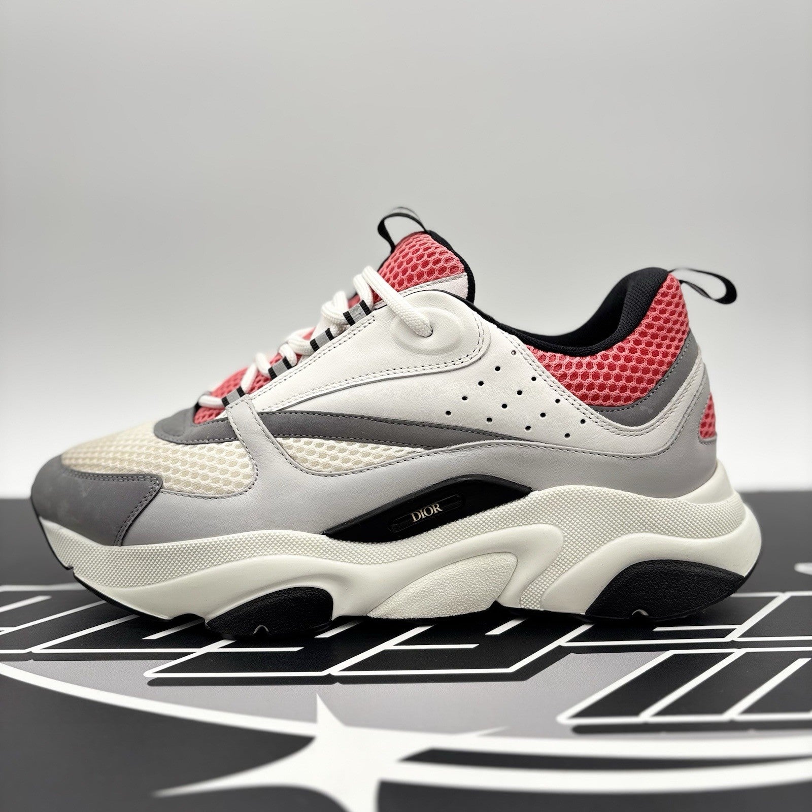 Size 43 (10 US) - Dior B22 ' White, Pink ' | GREAT CONDITION!