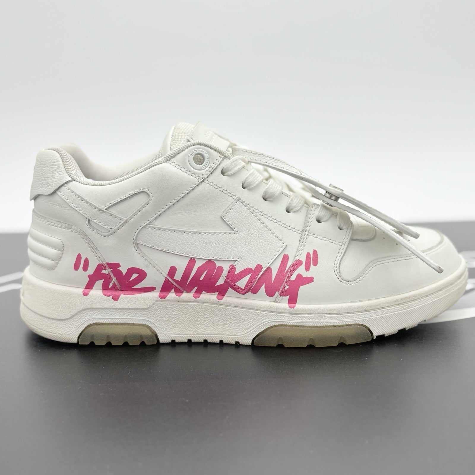 Size 42 (9 US) Off-White Out of Office “For Walking” ' White Fuchsia ' | GOOD!