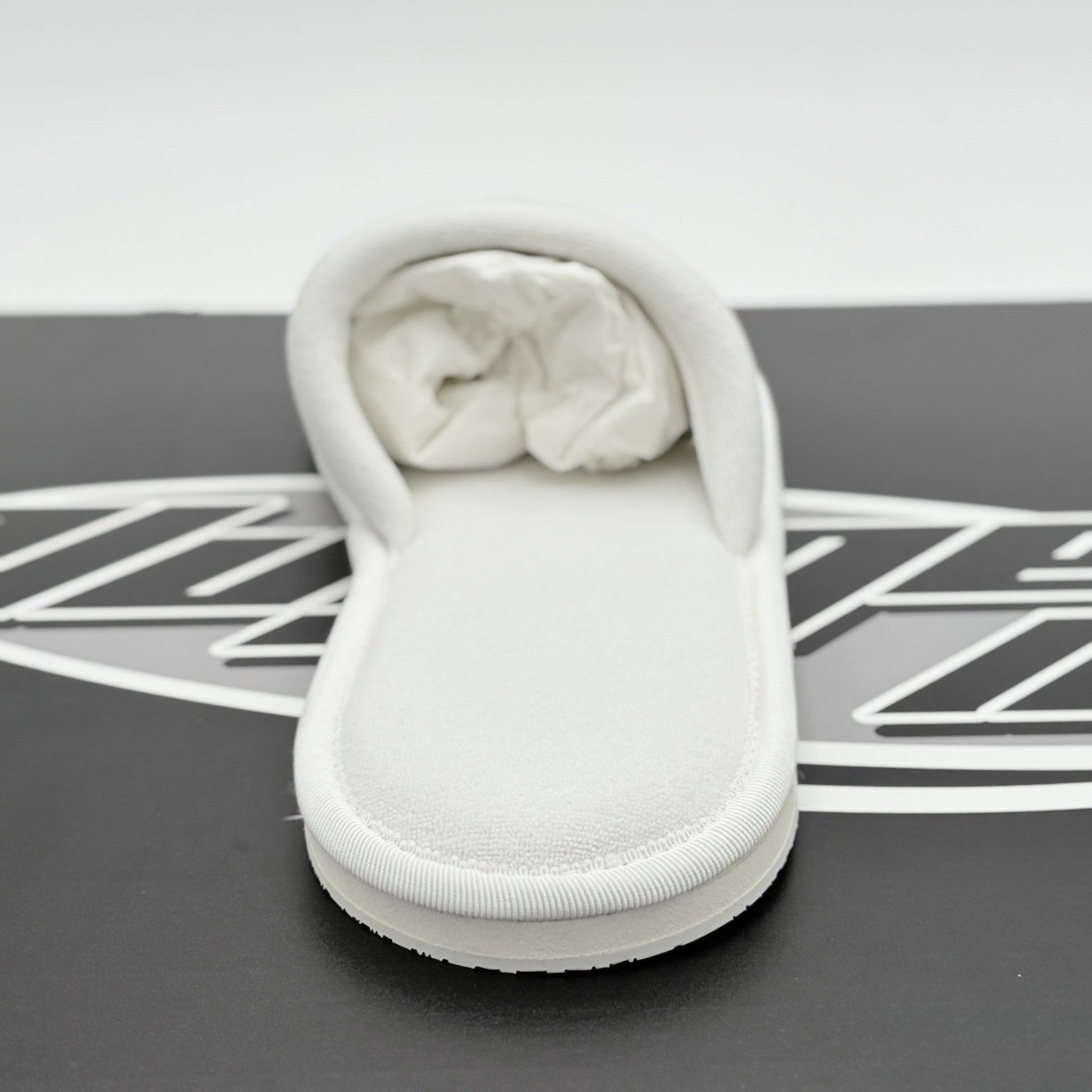 Size Large (9-13 US) - Chrome Hearts Horseshoe Hotel Slippers ' White ' | New!