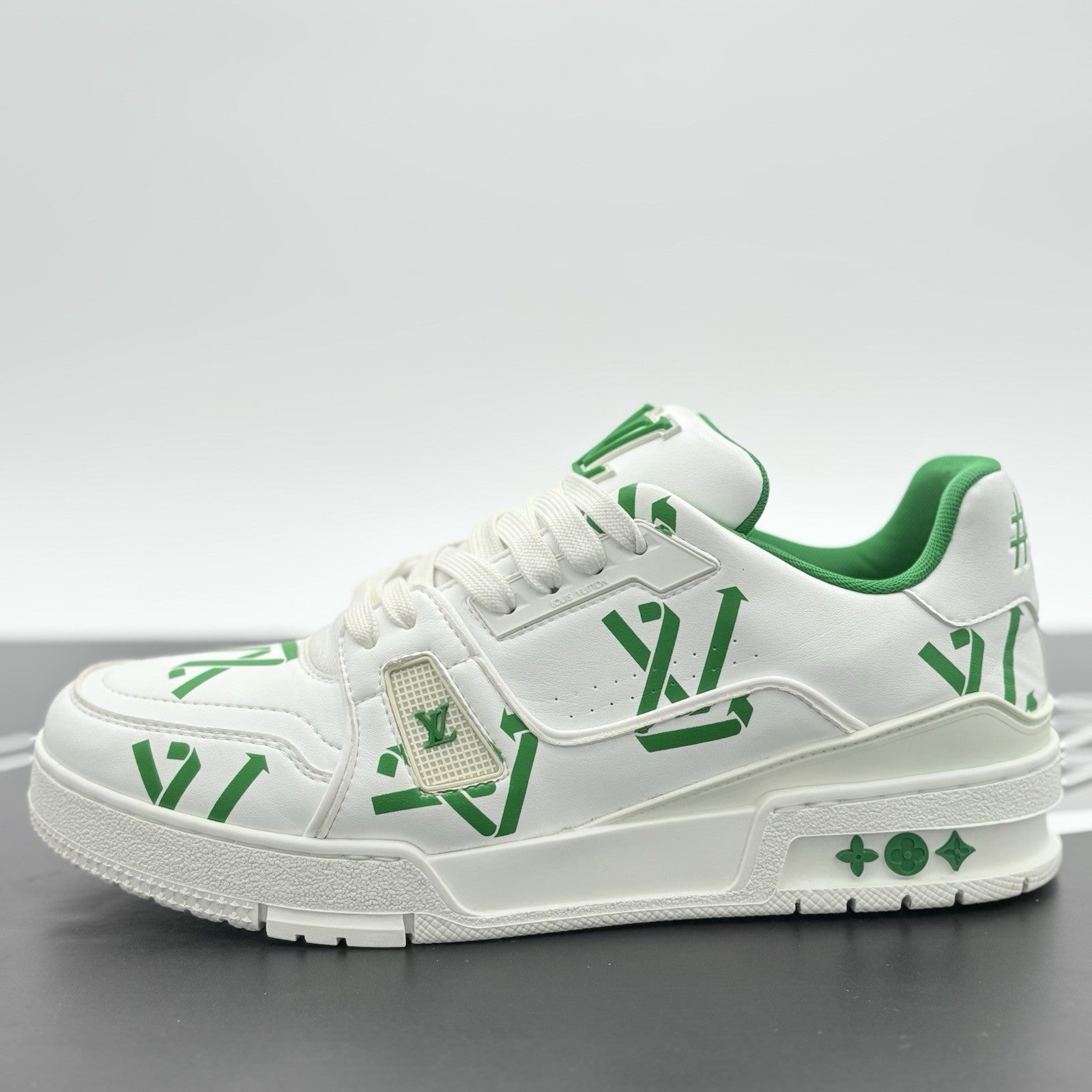 Size 6.5 LV (7.5-8 US) Louis Vuitton Trainer ' White Green Recycled ' | CLEAN!
