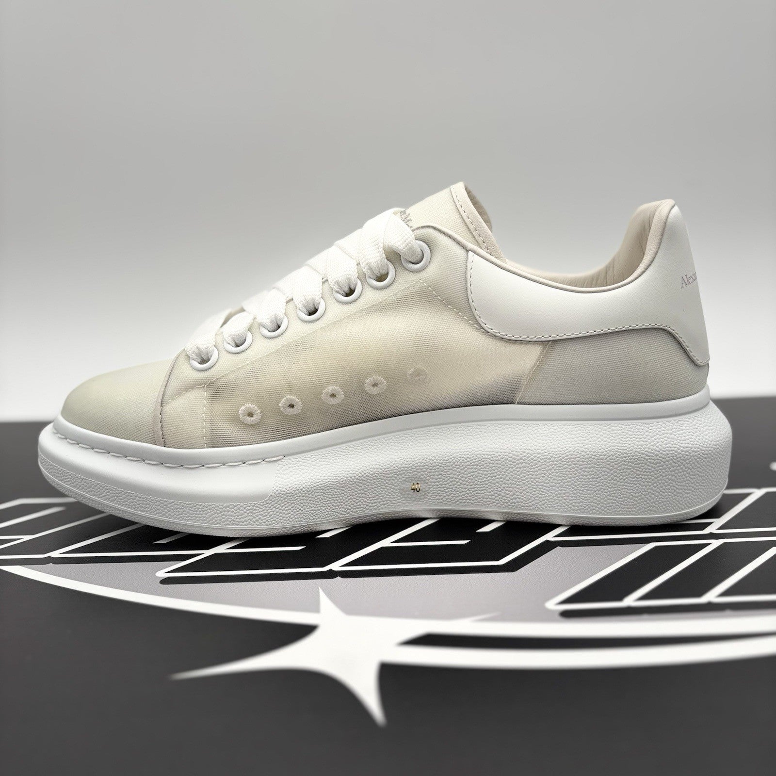 Size 40 (7 US) - Alexander McQueen ‘ White Transparent ‘ | EXCELLENT CONDITION!