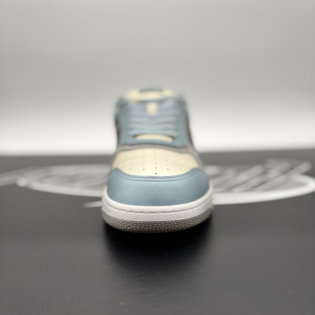 Size 43 (10 US) - Dior B27 Low Dior ' Light Blue ' | GOOD CONDITION!