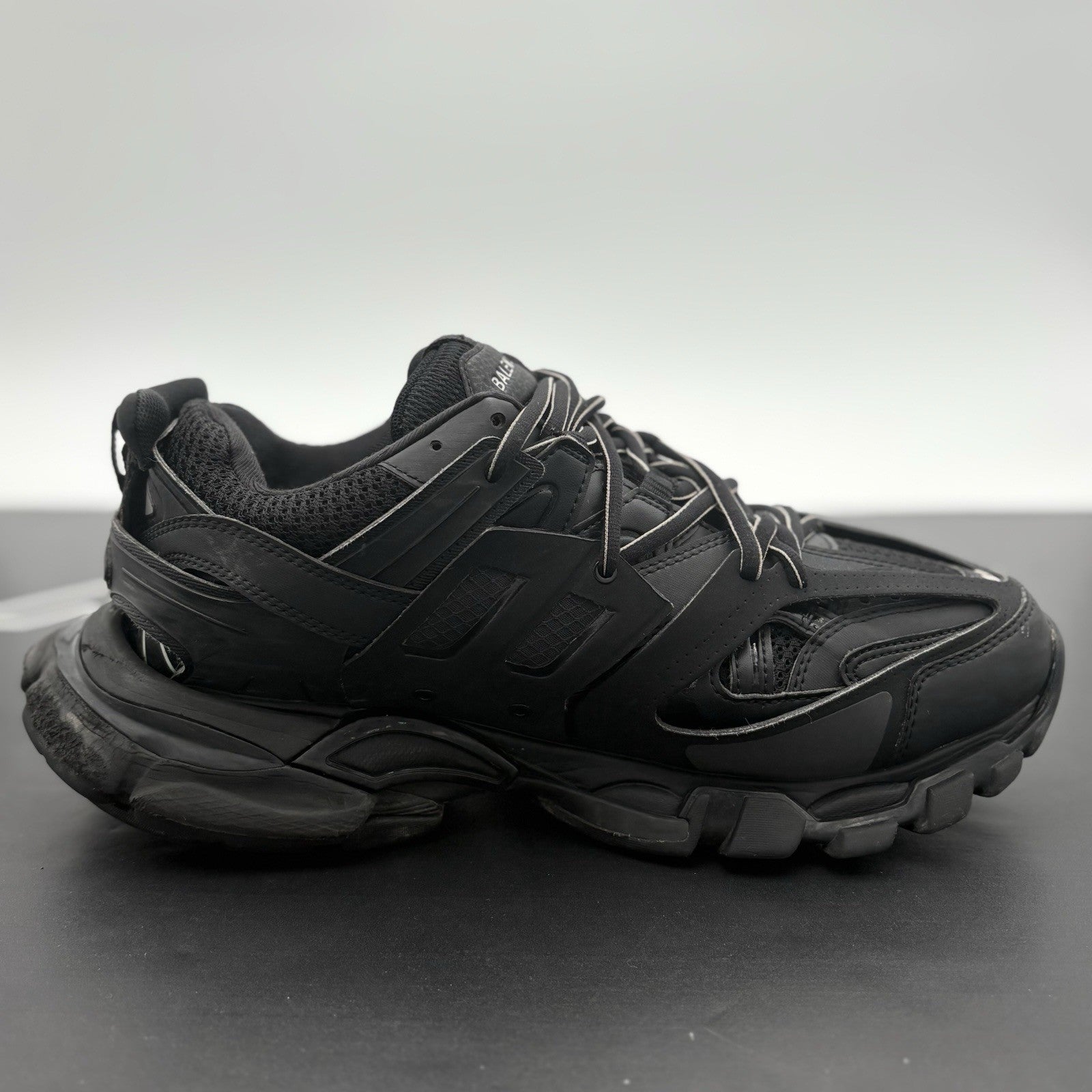 Size 42 (9 US) - Balenciaga Track Sneaker  ' Black ' | GOOD CONDITION!