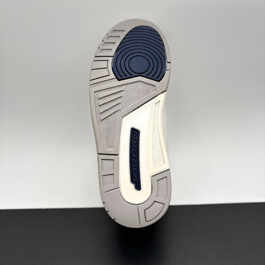 Size 10 - Air Jordan 3 Retro Midnight Navy