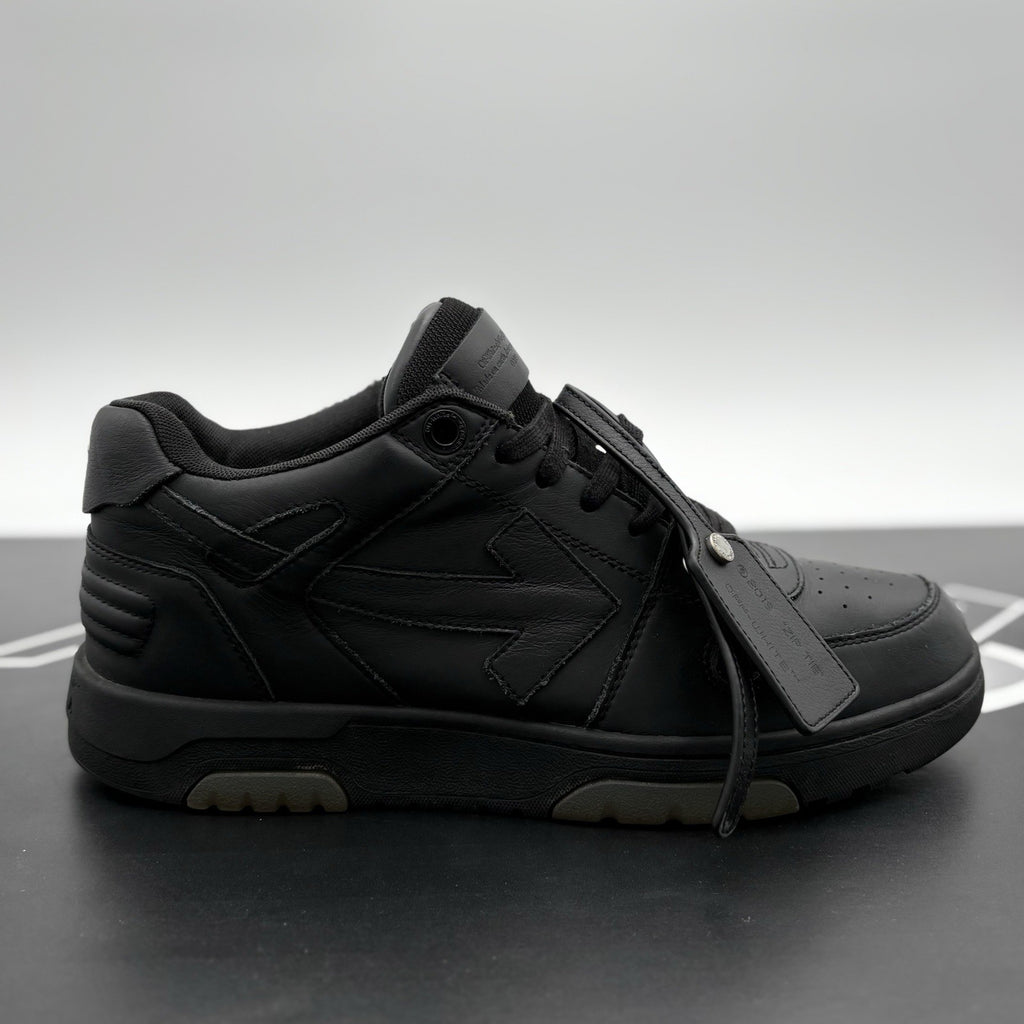 Size 43 (10 US) Off-White Out of Office ' Black ' | GREAT CONDITION!