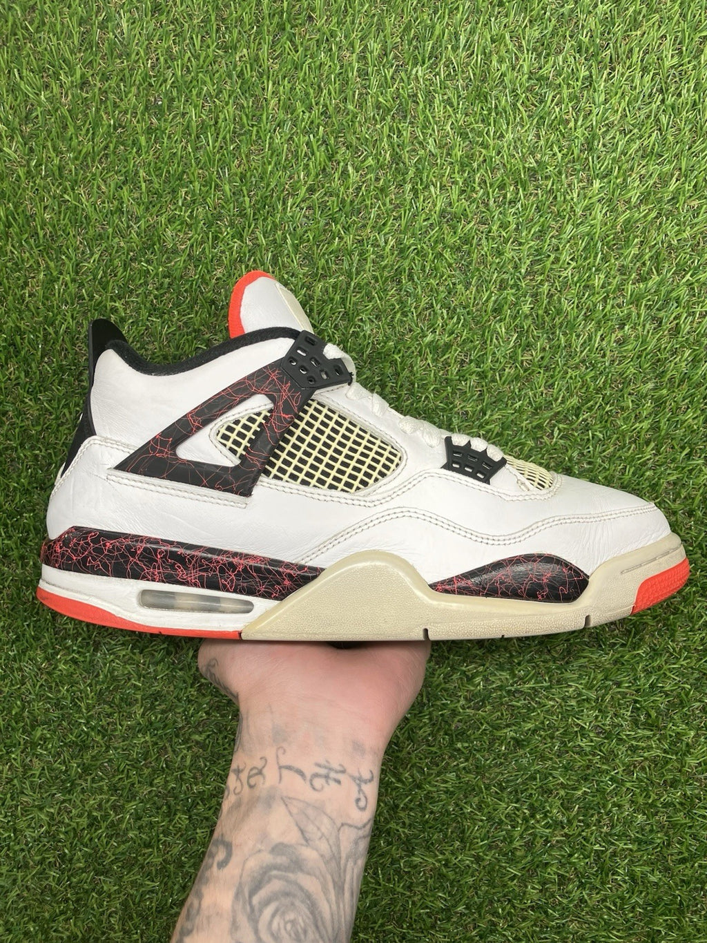 Size 10.5 - Nike Jordan 4 Retro ' Pale Citron ' | GOOD CONDITION!