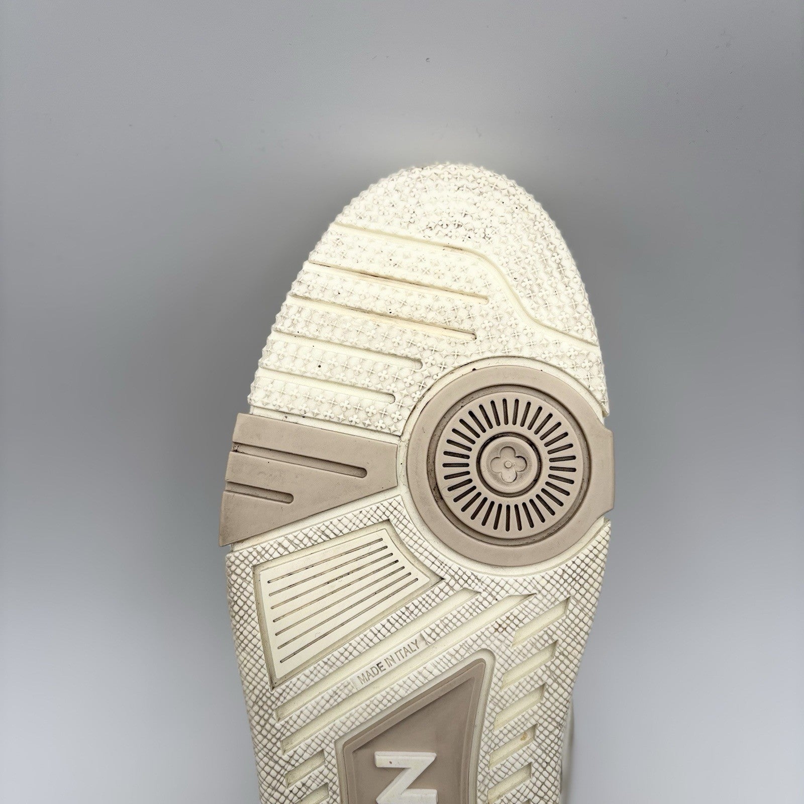 Size 7.5 LV (8.5-9 US) - Louis Vuitton Skate ' Beige White ' | GREAT COND!