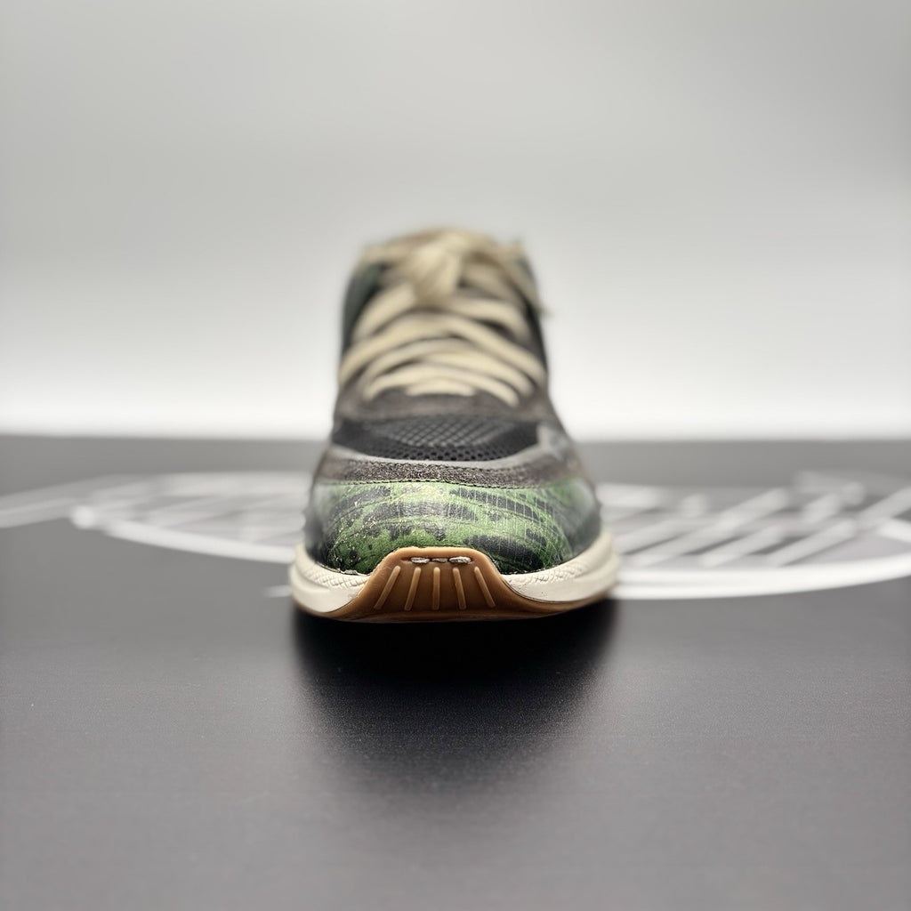 Size 10 G (10.5 US) - Gucci Ultrapace ' Green Tejus Printed ' | GOOD CONDITION!