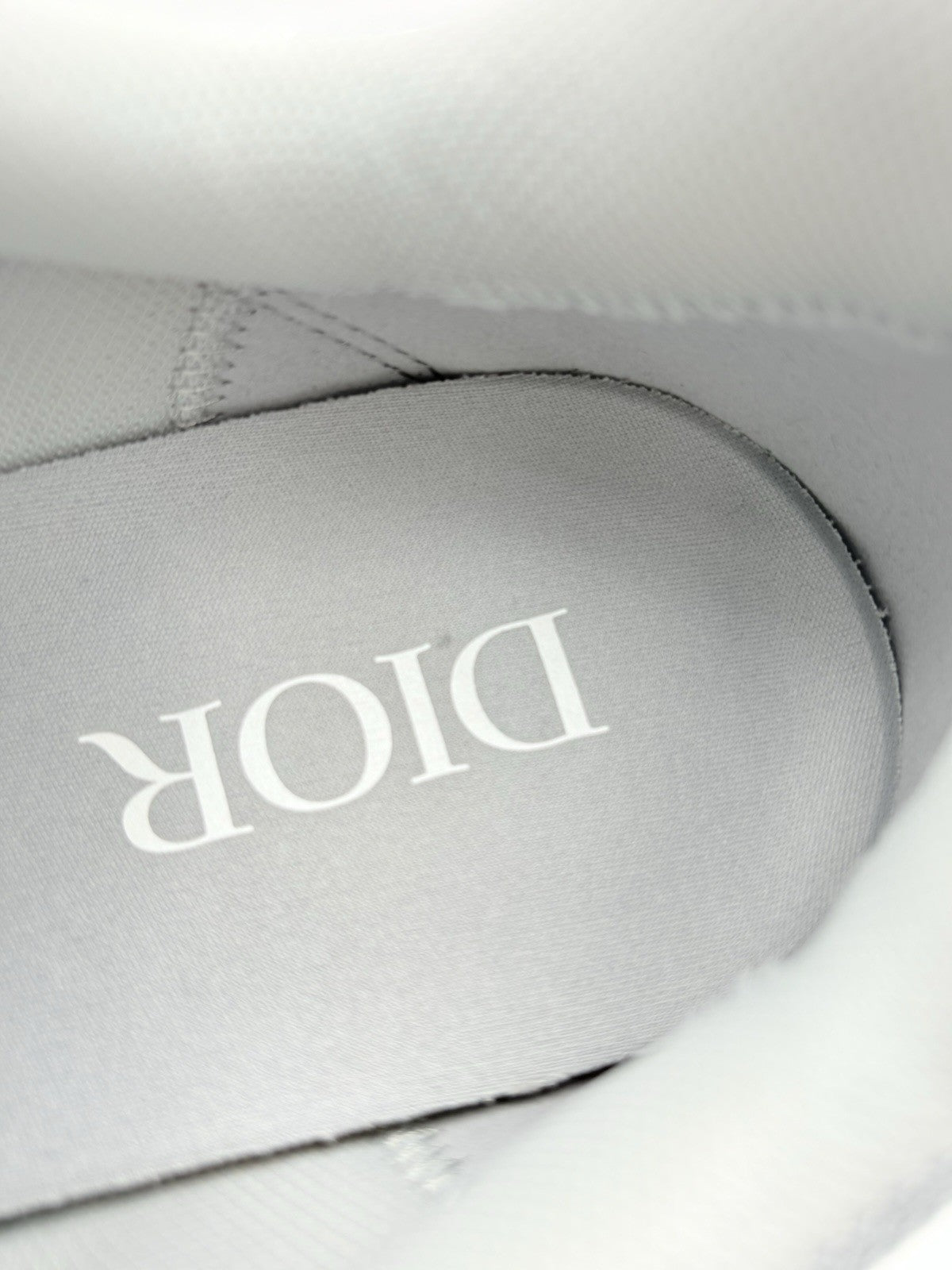 Size 44 (11 US) Dior B30 Reflective ' Grey Light Pink ' | BRAND NEW!