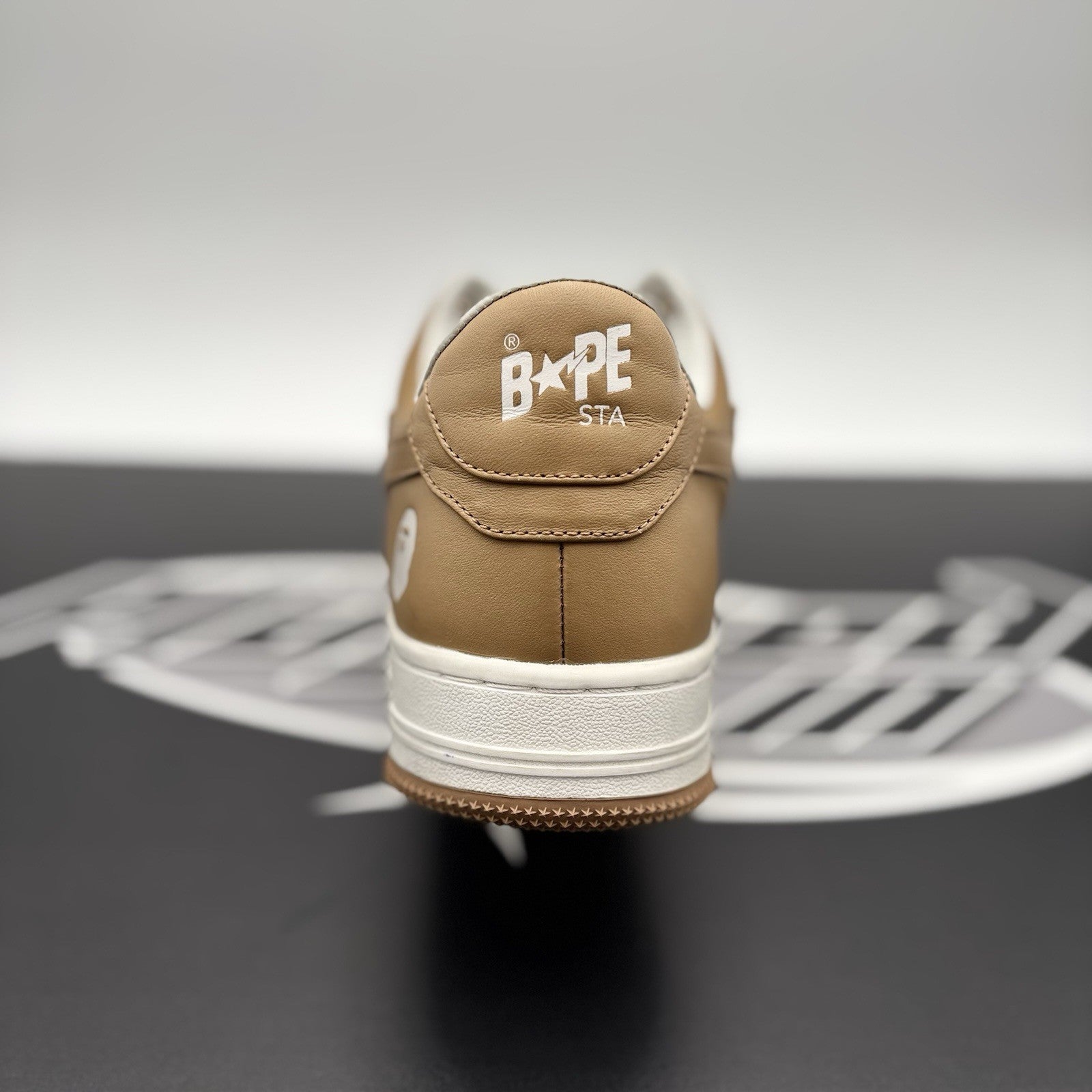 Size 10 - A Bathing Ape Bape Sta ' White Beige ' | GREAT CONDITION!