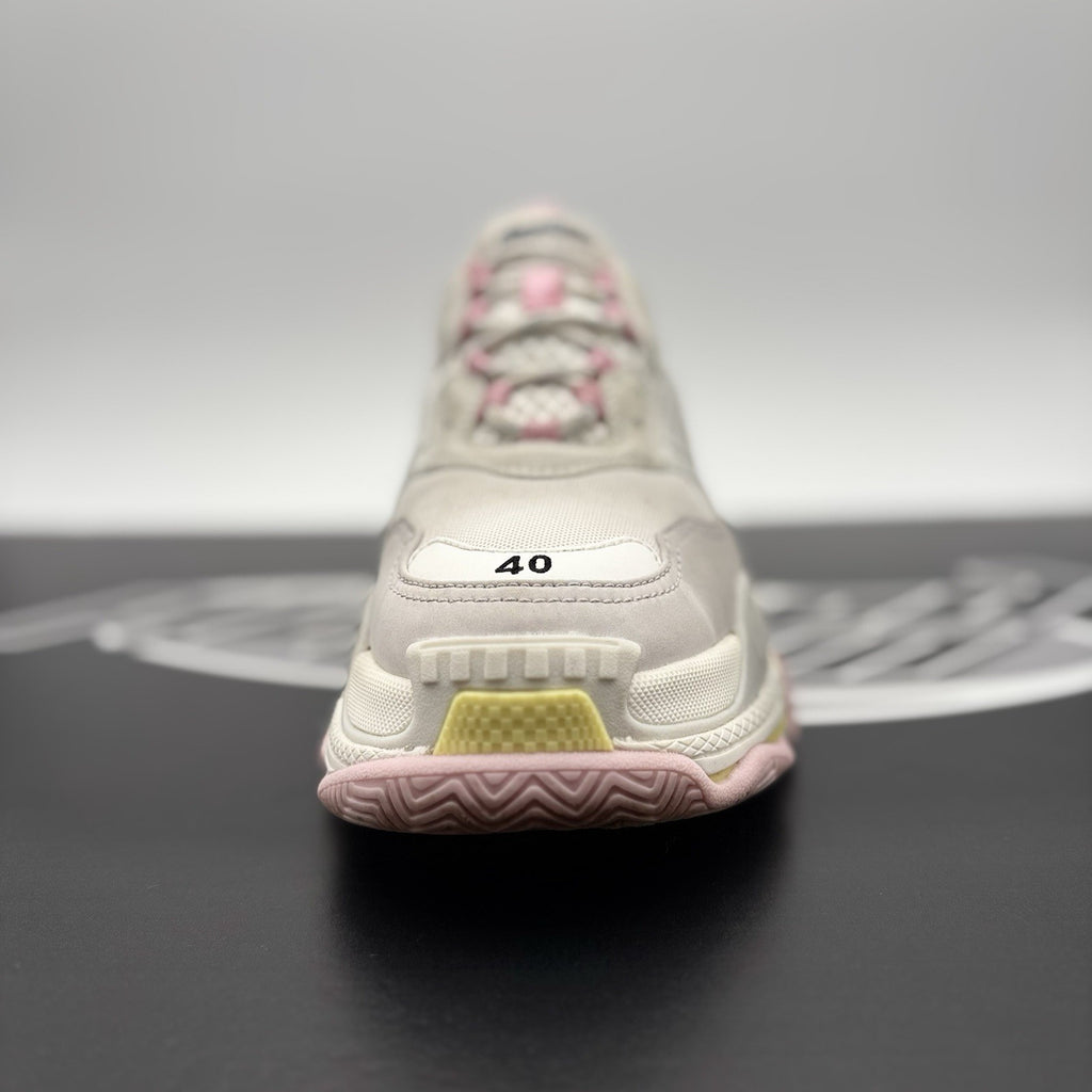 Size 40 (7 US) - Balenciaga Triple S Sneaker ' White, Pink ' | GREAT COND