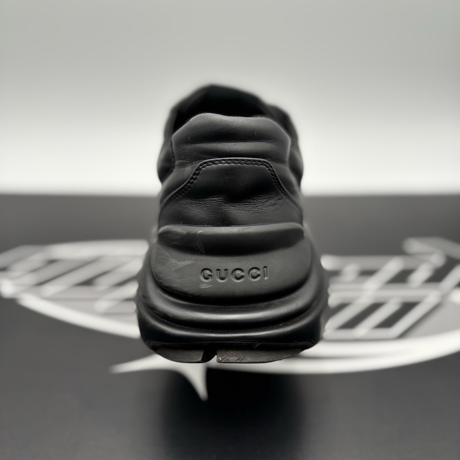 Size 9 G (9.5 US) - Gucci Rhyton Black Leather ' Interlocking G ' | GOOD COND!