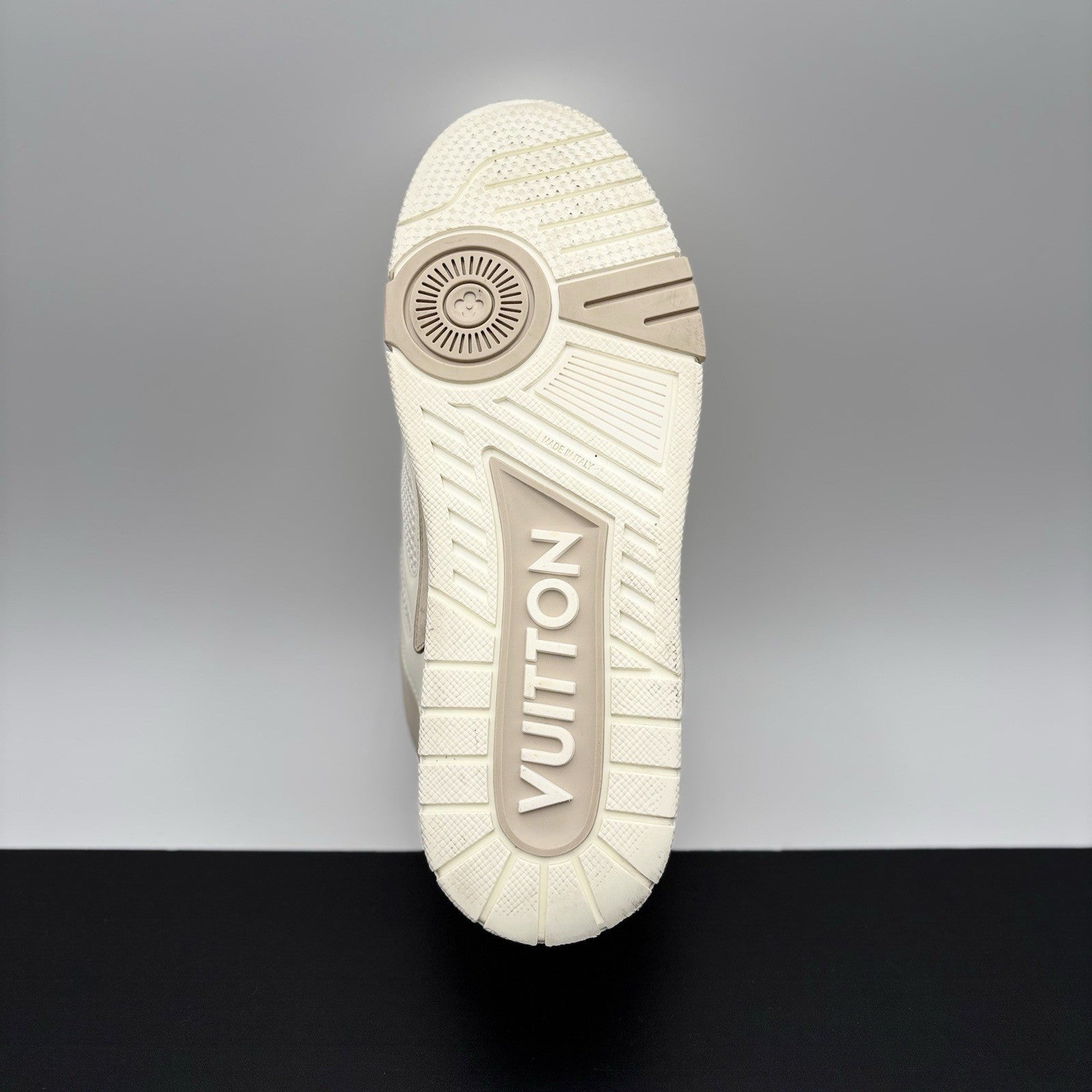Size 7 LV (8-8.5 US) - Louis Vuitton Skate ' Beige White ' | GREAT COND!