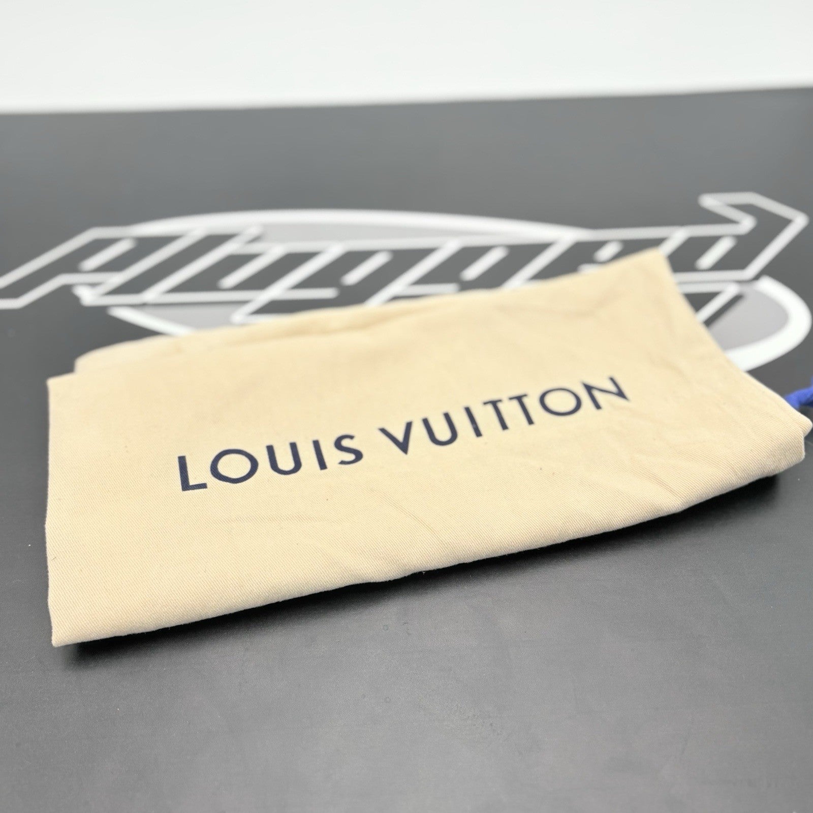 Size 12 LV (13-13:5 US) Louis Vuitton Tactic Runner ' Grey ' | SUPER CLEAN!
