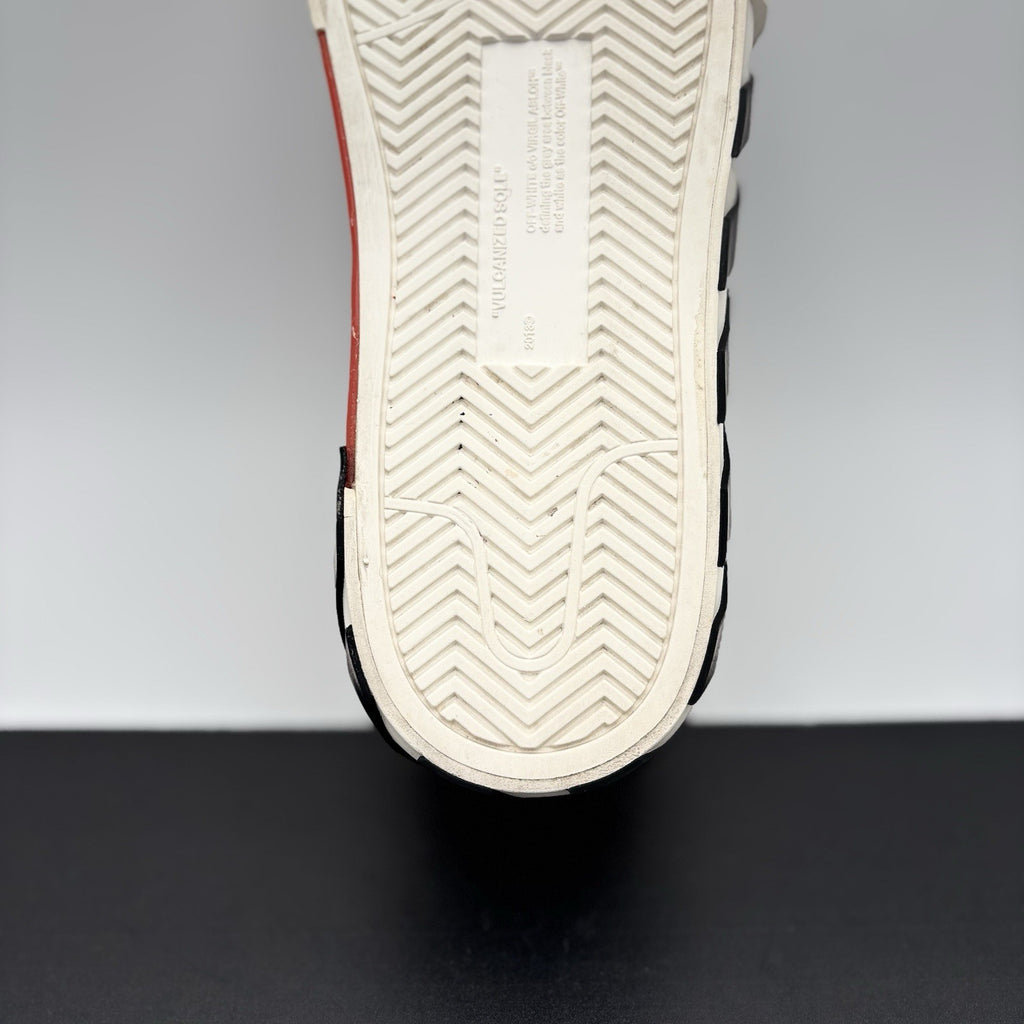 Size 40 (7 US) - Off-White Vulc Sneaker ' White ' | GOOD CONDITION!