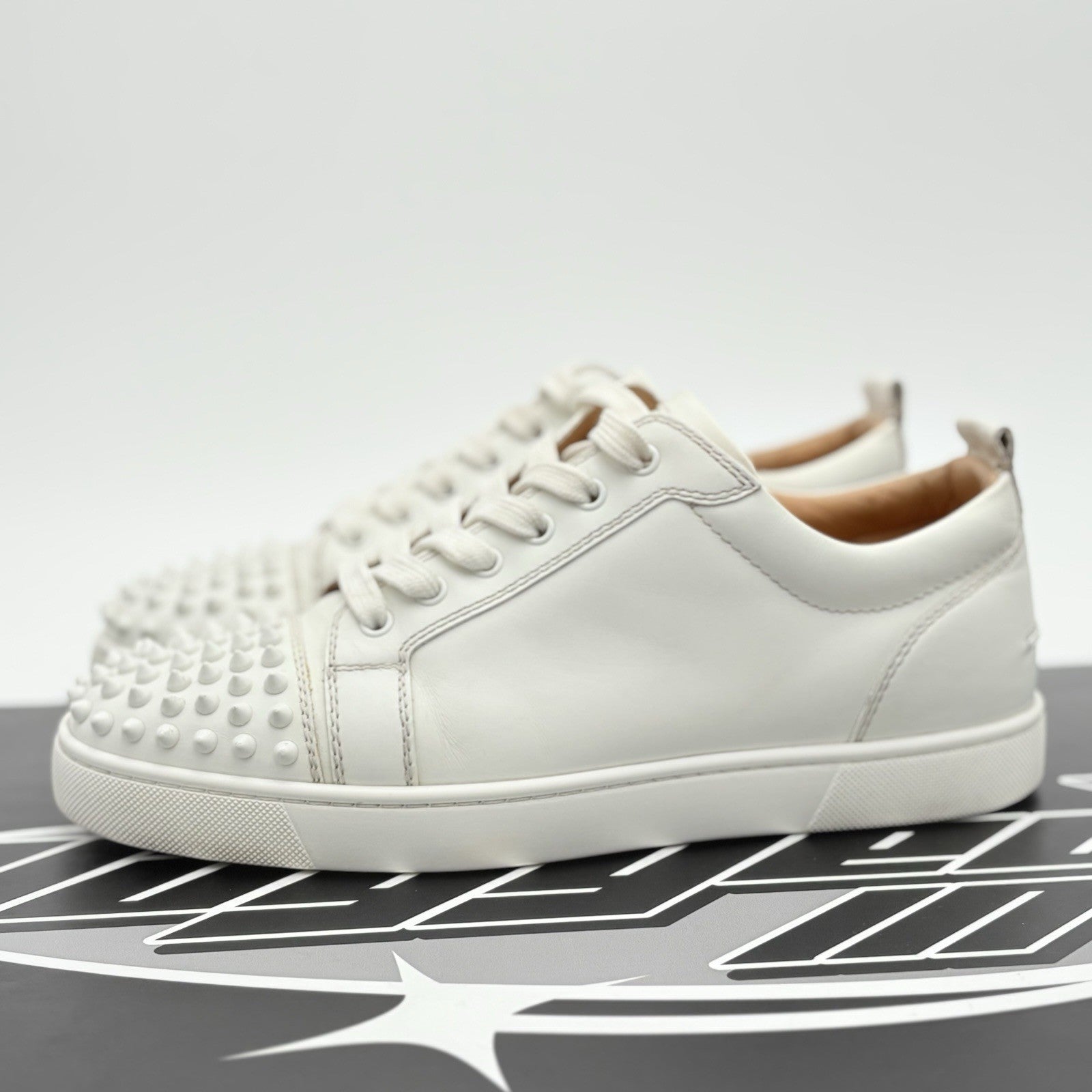 Size 42 (9 US) Christian Louboutin Leather Louis Spikes ' White ' | GREAT COND!