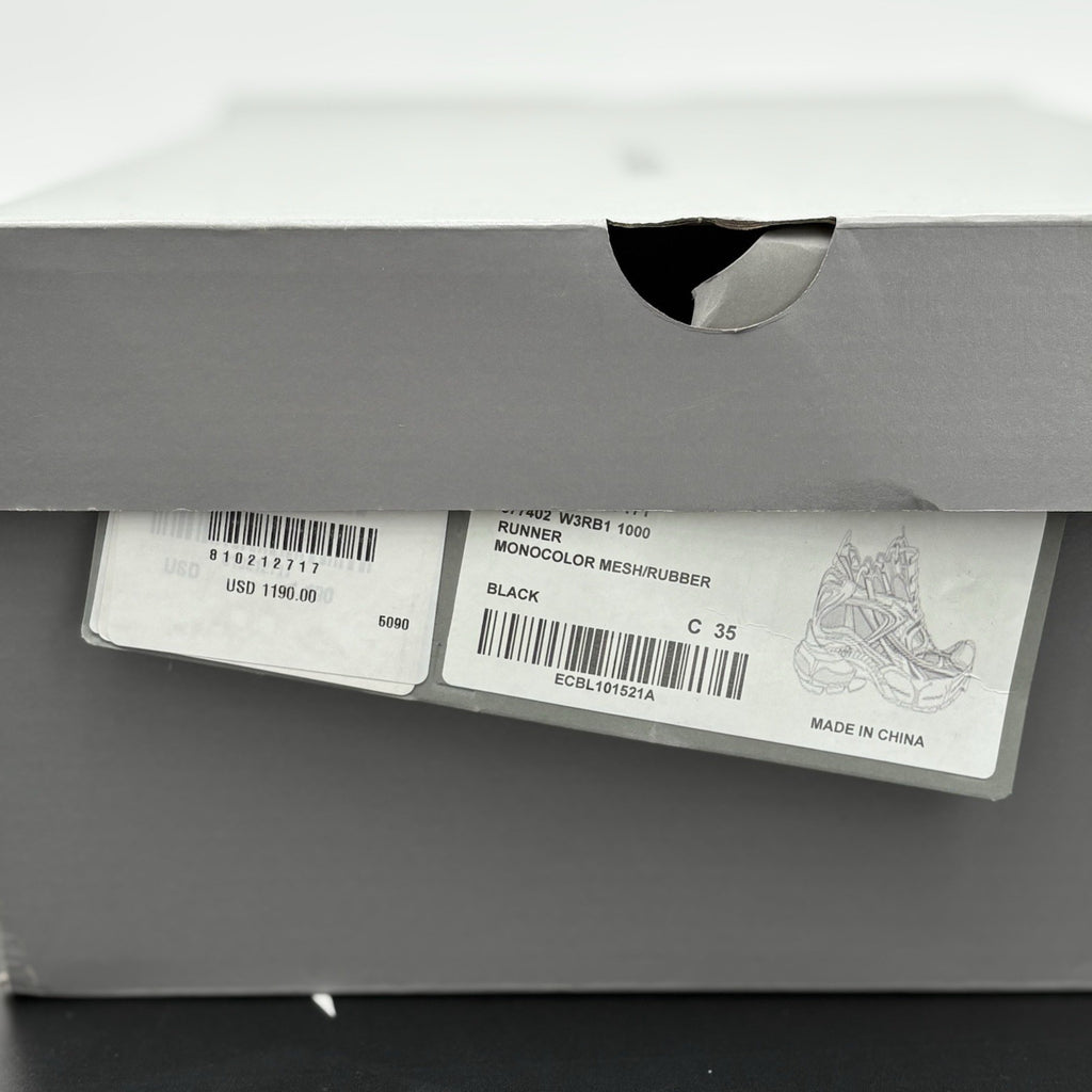 Size 35 - Balenciaga Runner Sneaker ' Triple Black ' | BRAND NEW!