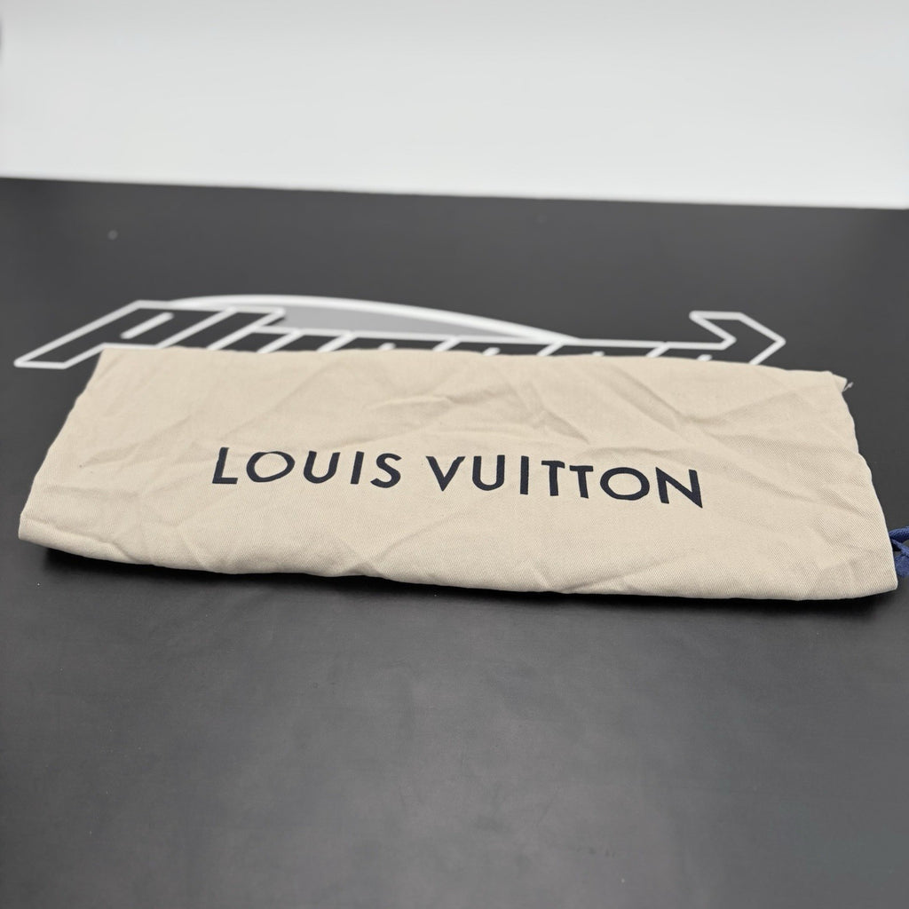 Size 10 LV (11-11.5 US) - Louis Vuitton Maxi ' Black White ' | GREAT CONDITION!