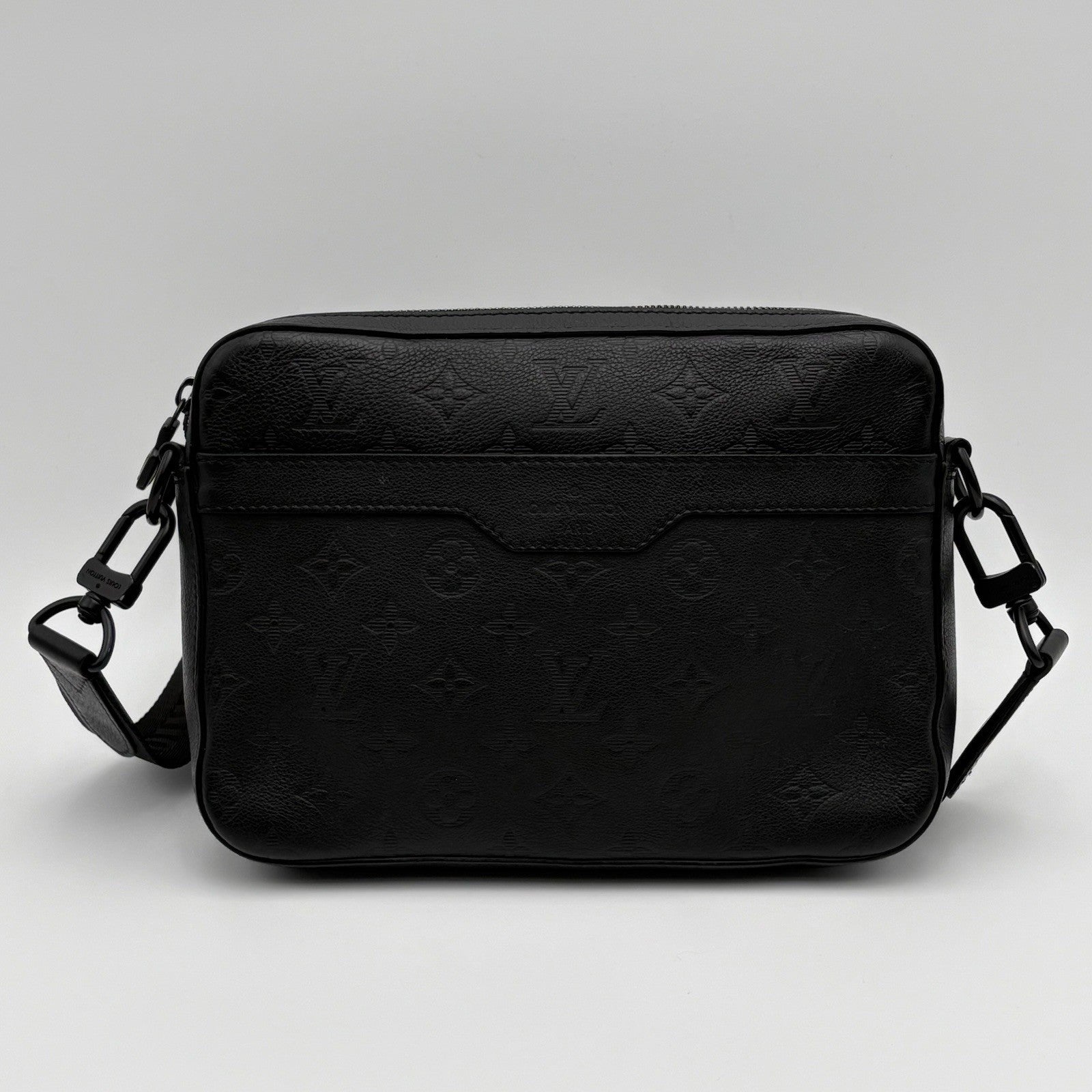 Louis Vuitton Messenger Bag Monogram Shadow ' Black ' | SUPER CLEAN!
