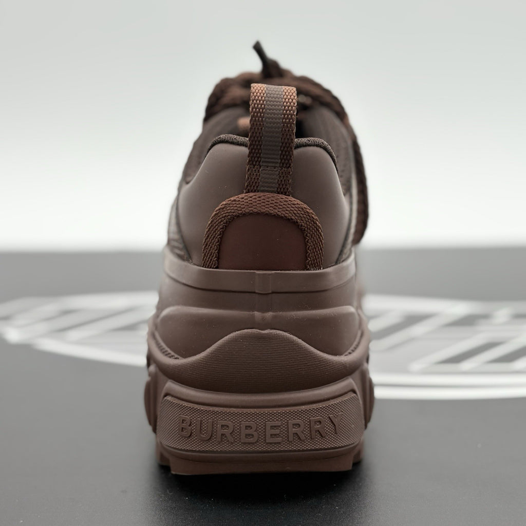 Size 40 (7 US) Burberry Arthur Low-Top  ' Deep Earth Brown ' | TRIED ON!