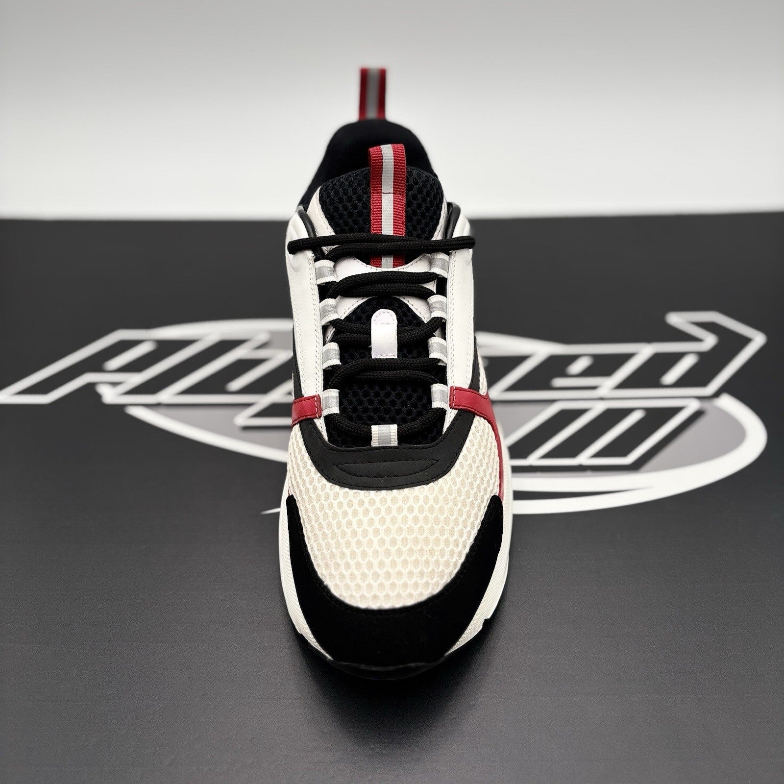 Size 43 (10 US) - Dior B22 Sneaker ‘ White, Red ‘ | GREAT CONDITION!