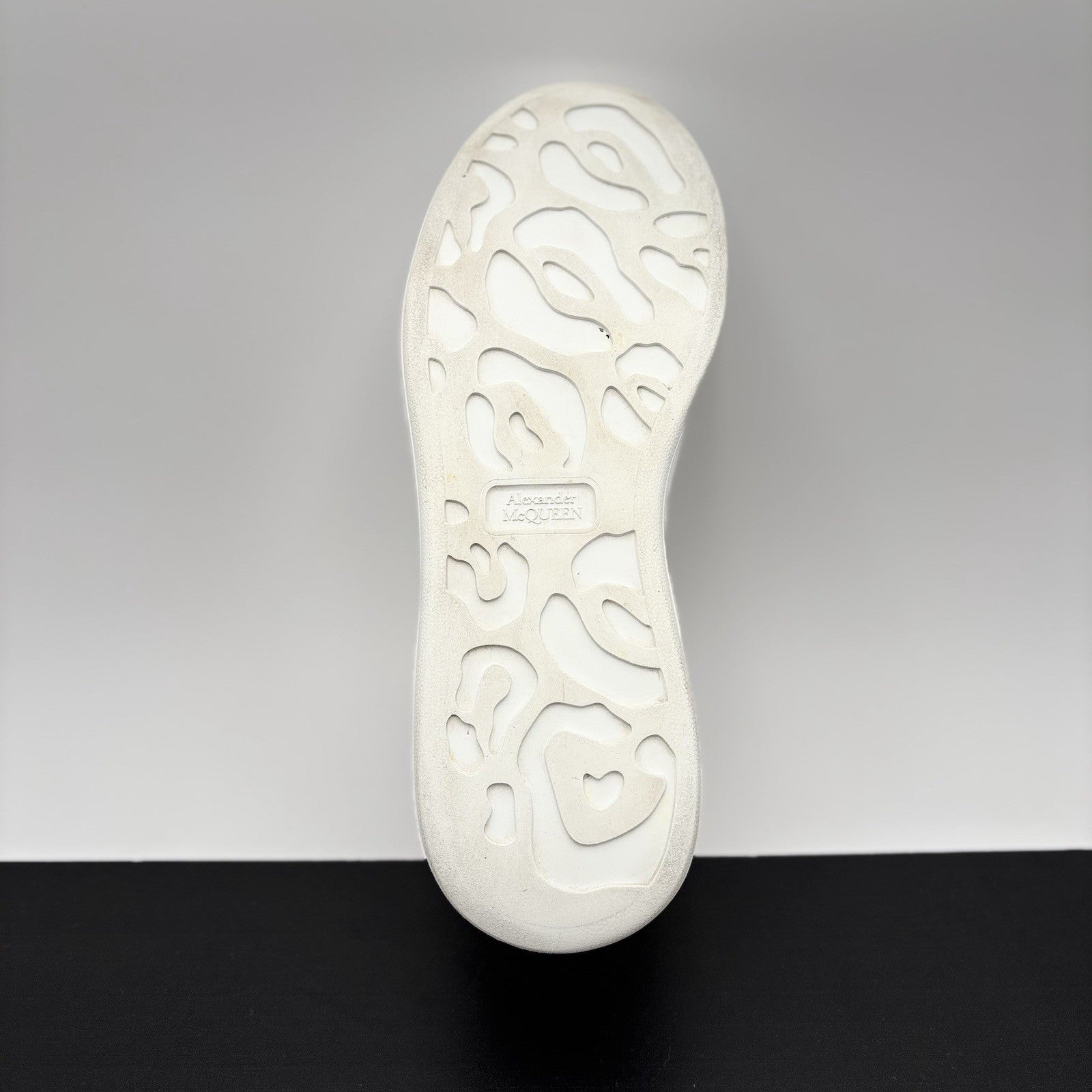 Size 43 (10 US) Alexander McQueen Oversized ' White, Multicolor ' | GREAT COND!