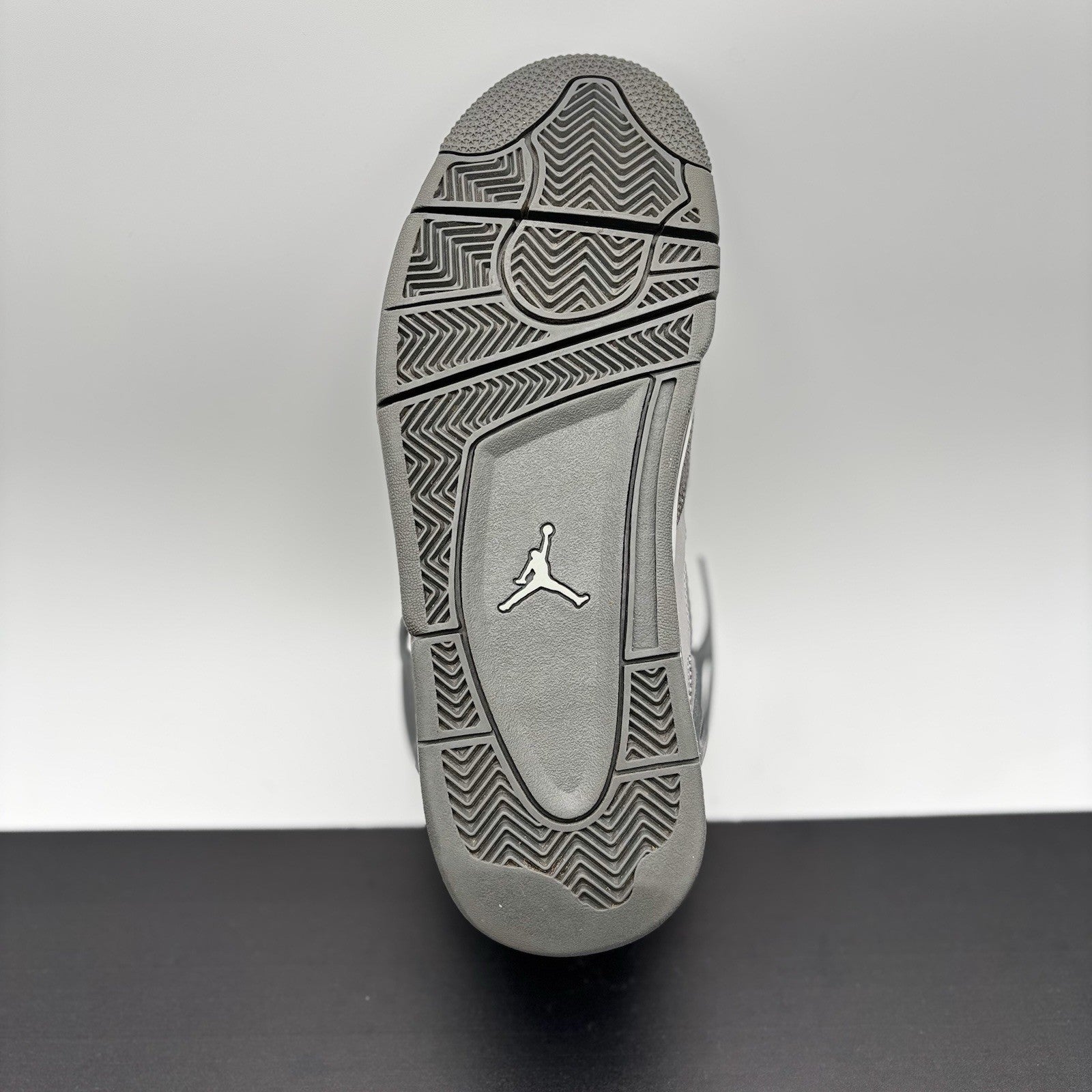 Size 9.5 - Air Jordan 4 Retro SE ' Wet Cement ' | SUPER CLEAN!