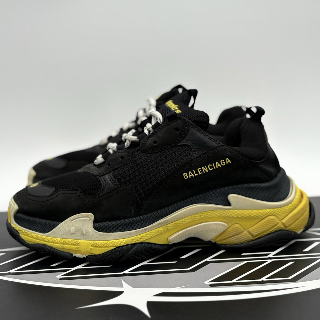 Size 43 (10 US) - Balenciaga Triple S ' Black Yellow ' | GREAT CONDITION!