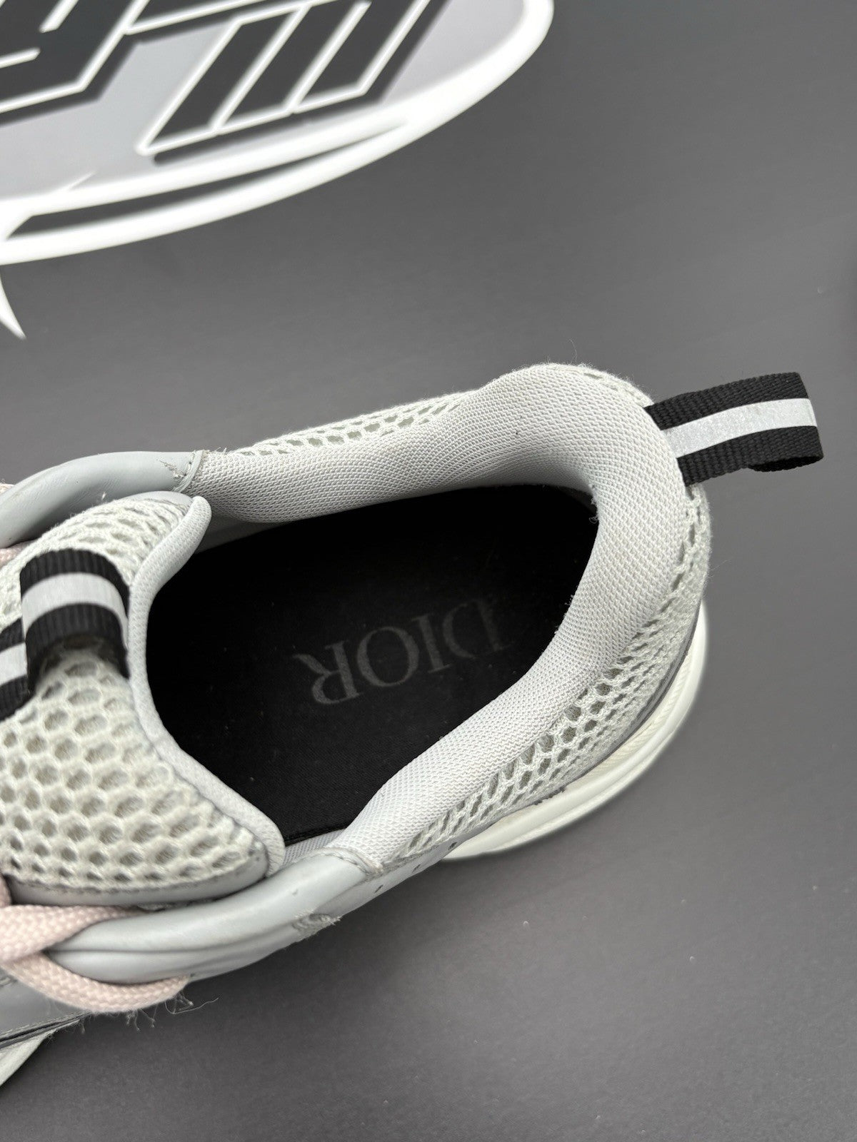Size 44 (11 US) - Dior B22 Sneaker ' Grey Pink Laces ' | SUPER CLEAN!