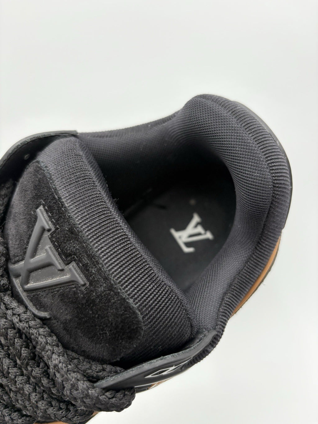 Size 8.5 LV (9.5-10 US) Louis Vuitton Suede Maxi ' Black Brown ' | GOOD COND!
