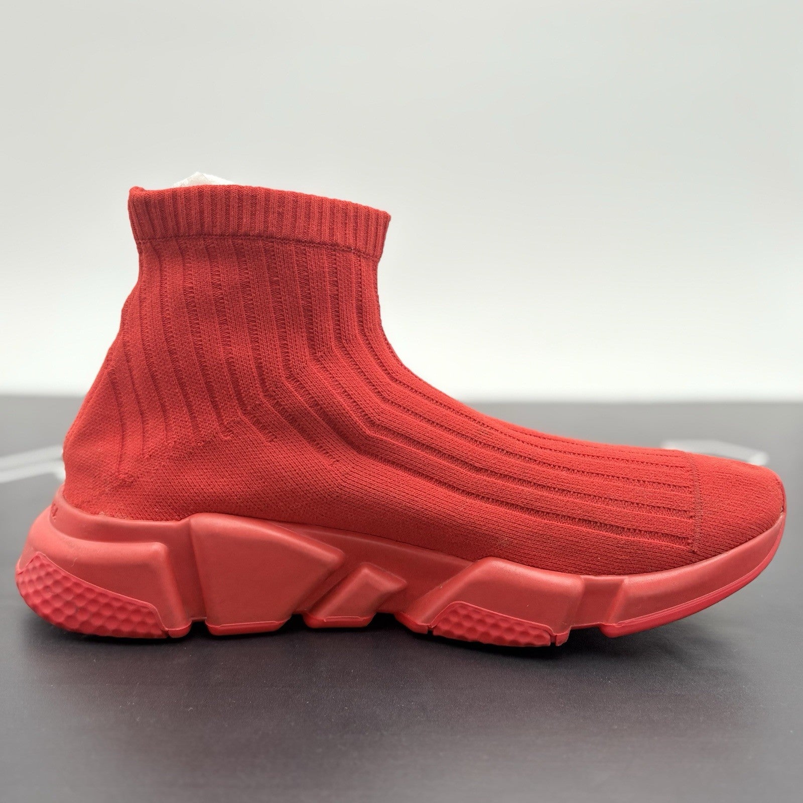 Size 41 (8 US) - Balenciaga Speed Trainer Rib Knit Rouge ' Red ' | GREAT COND!