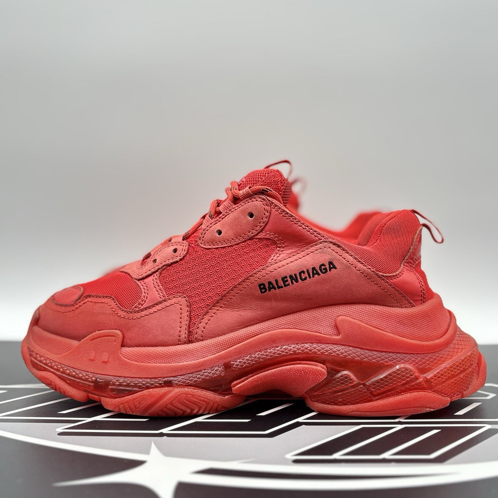 Size 43 (10 US) - Balenciaga Triple S ' Red '