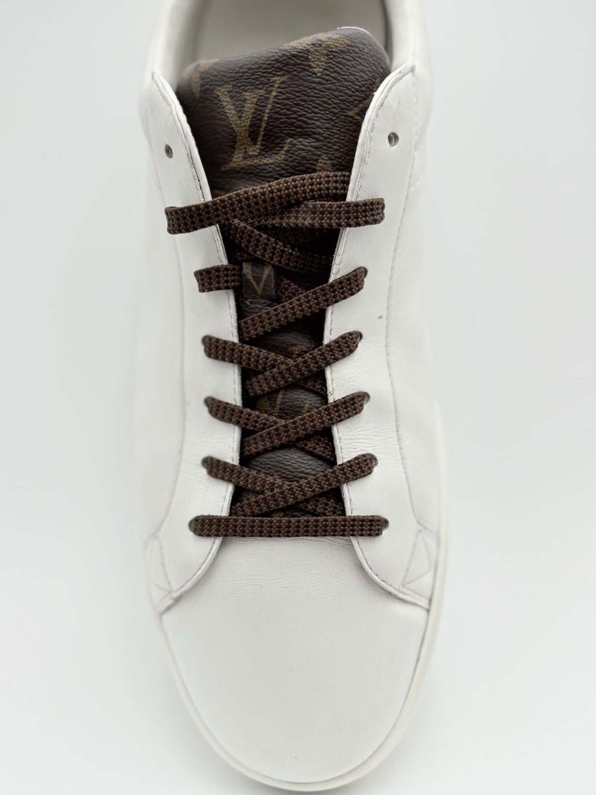 Size 10.5 LV (11.5-12 US) Louis Vuitton Luxembourg ' White ' | GOOD CONDITION!