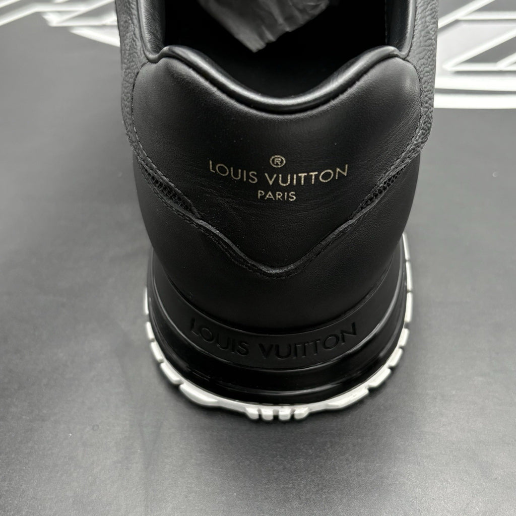 Size 9.5 LV (10.5-11 US) Louis Vuitton Run Away Sneaker ' Black White ' | GOOD!