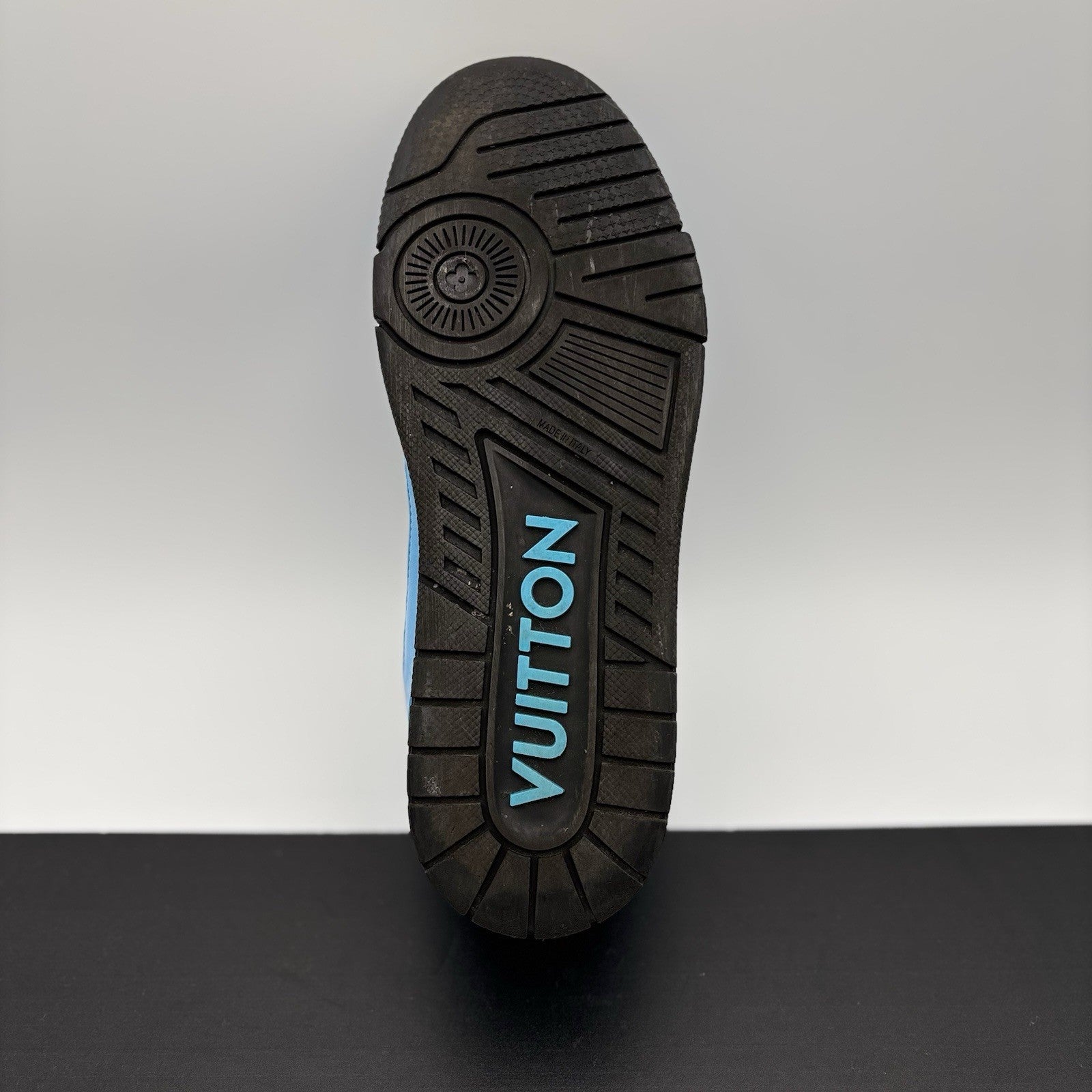 Size 7 LV (8-8.5 US) - Louis Vuitton Trainer ' Blue, Black ' | GOOD CONDITION!