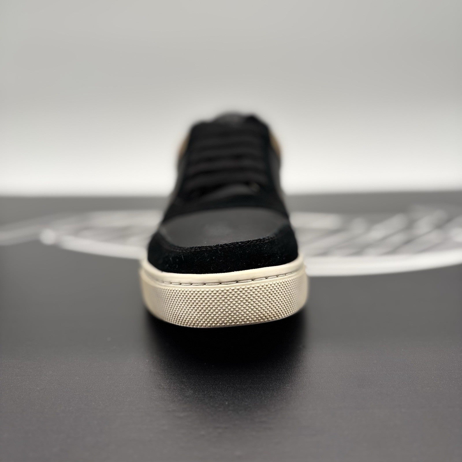 Size 42 (9 US) Burberry House Check ' Black Archive Beige White ' | GREAT COND!